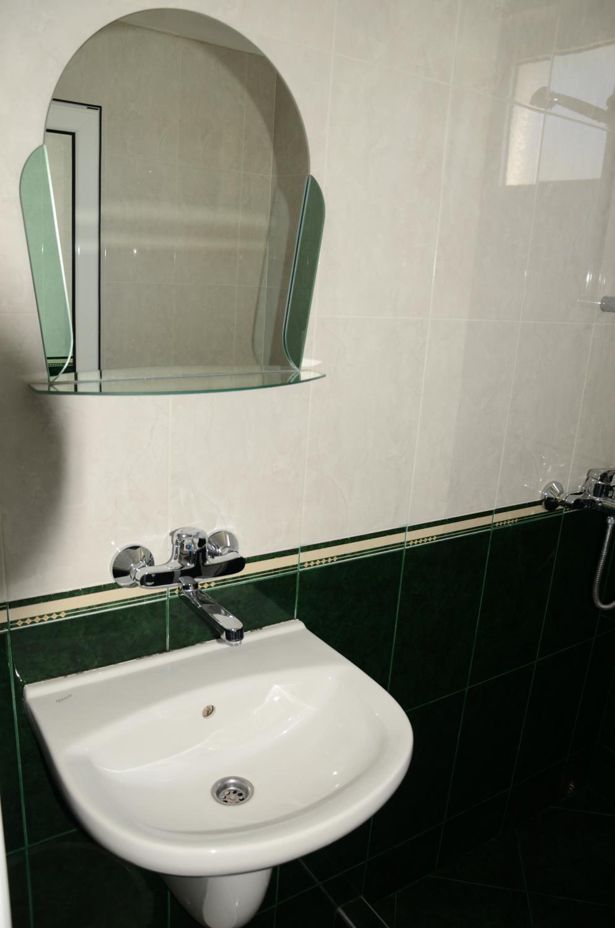 Kirovi House - guest rooms