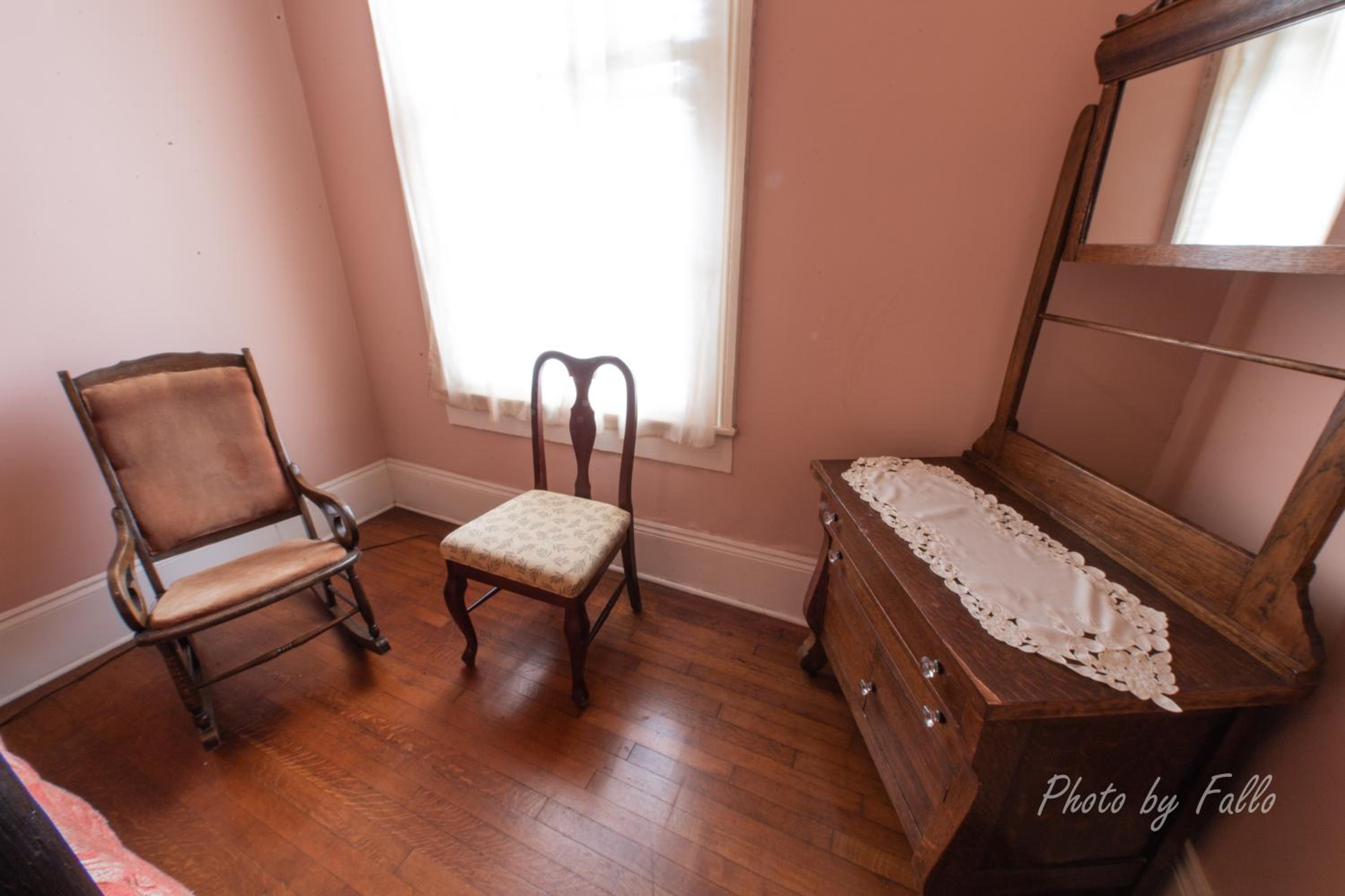 Photo 43