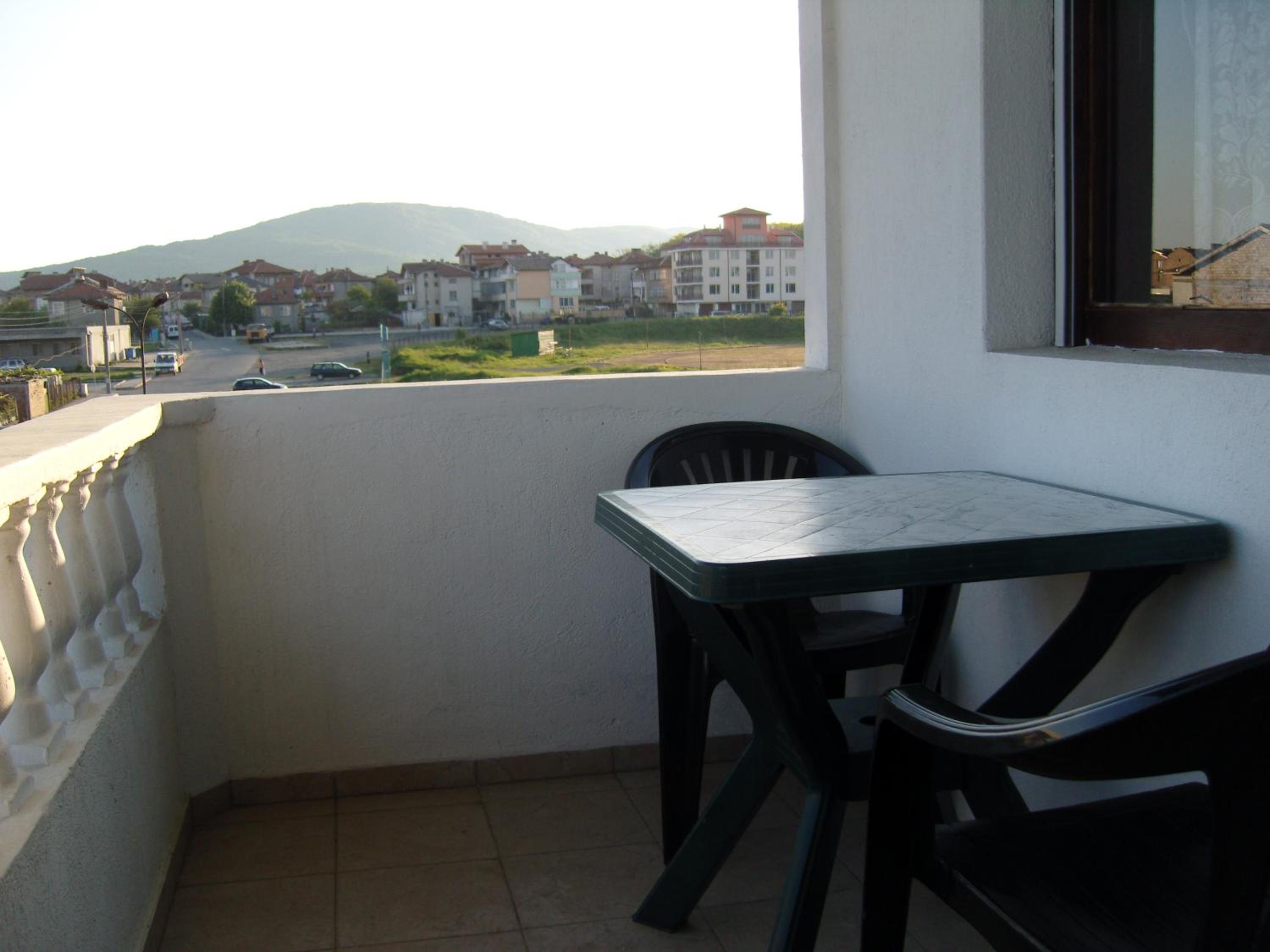 Kirovi House - guest rooms