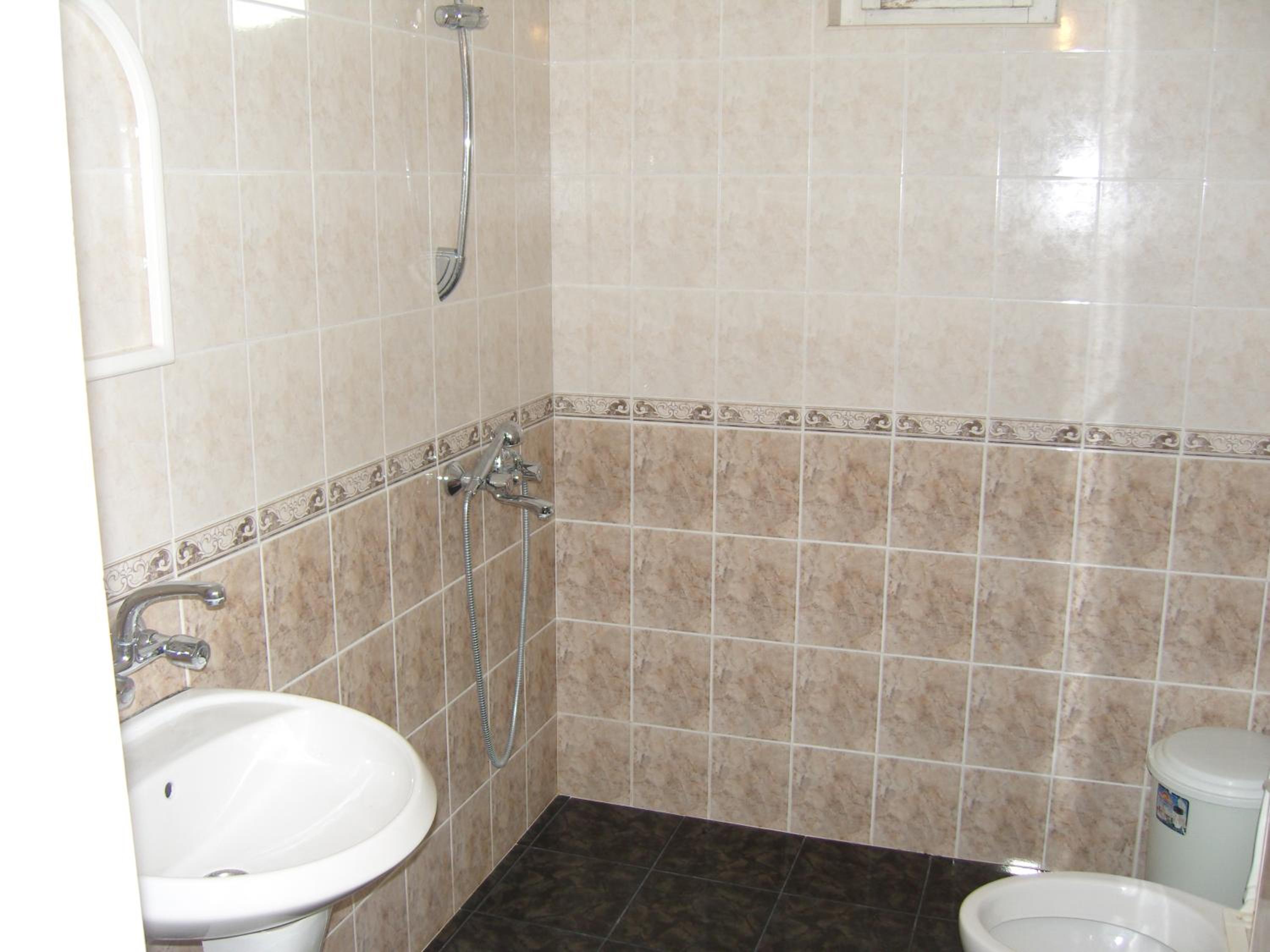 Kirovi House - guest rooms