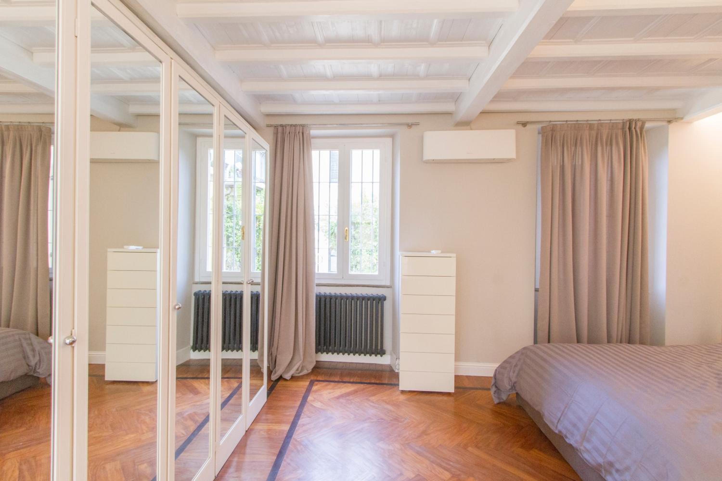 Easylife - Milano - Correnti 24 - Duomo