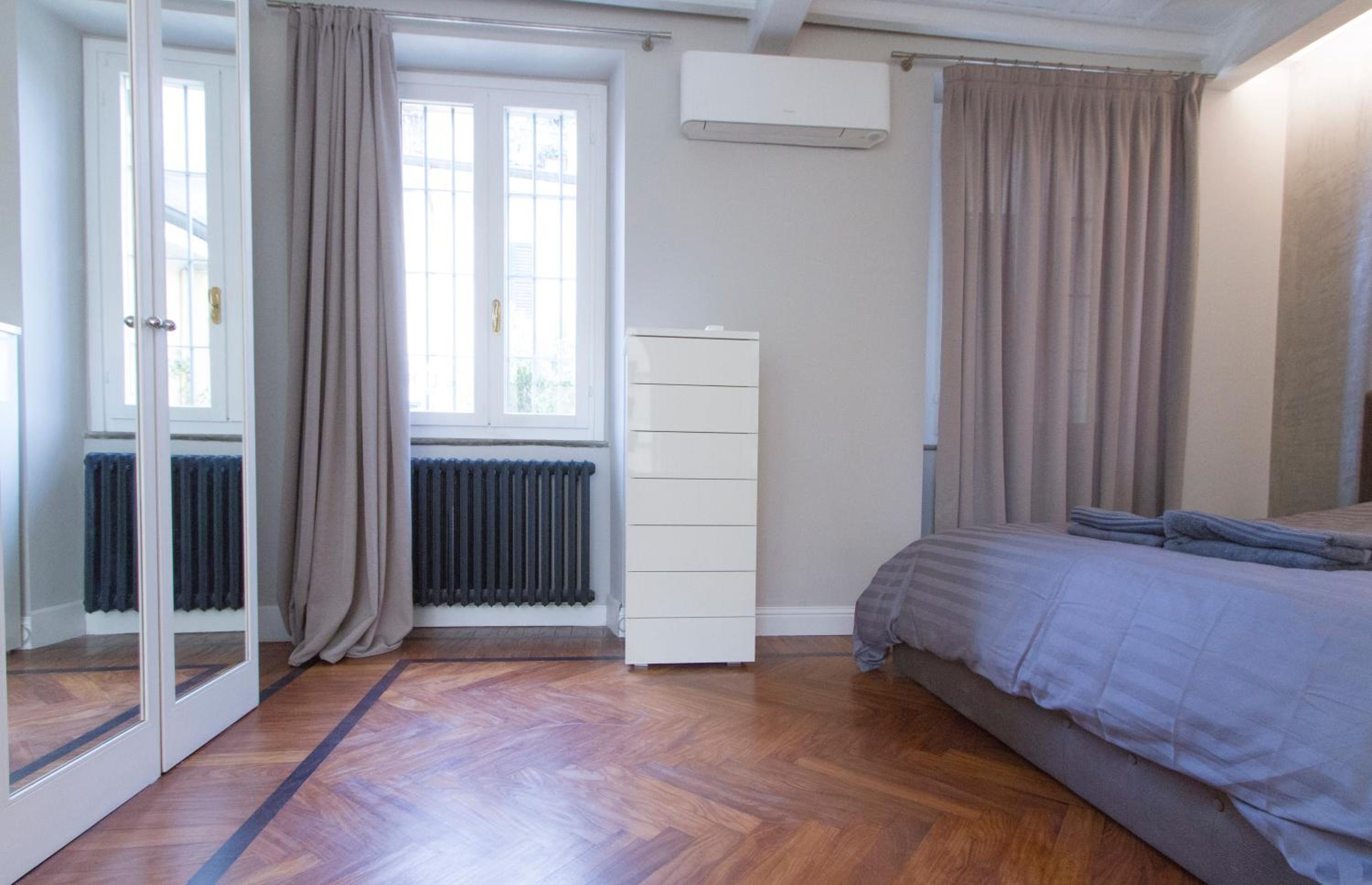 Easylife - Milano - Correnti 24 - Duomo
