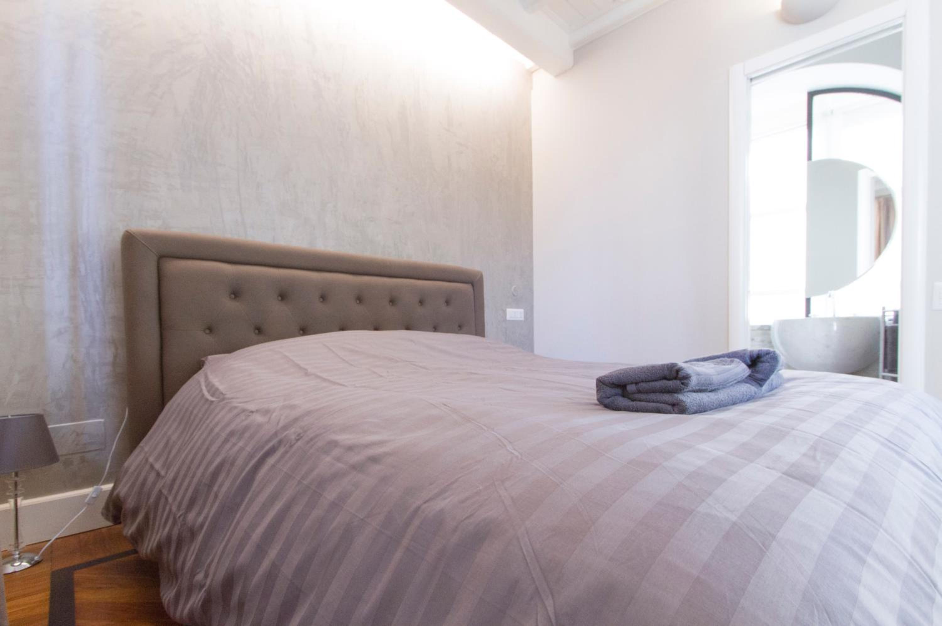 Easylife - Milano - Correnti 24 - Duomo