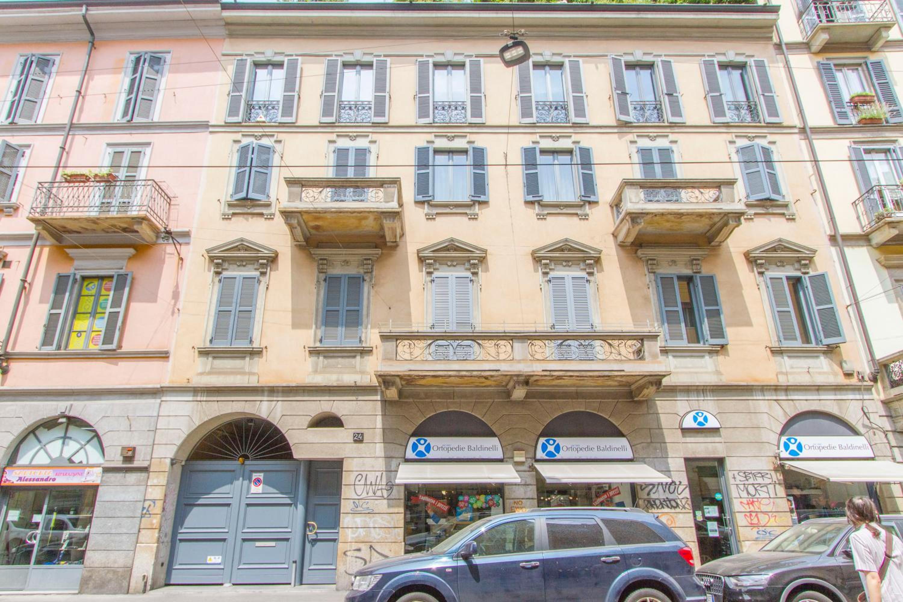 Easylife - Milano - Correnti 24 - Duomo
