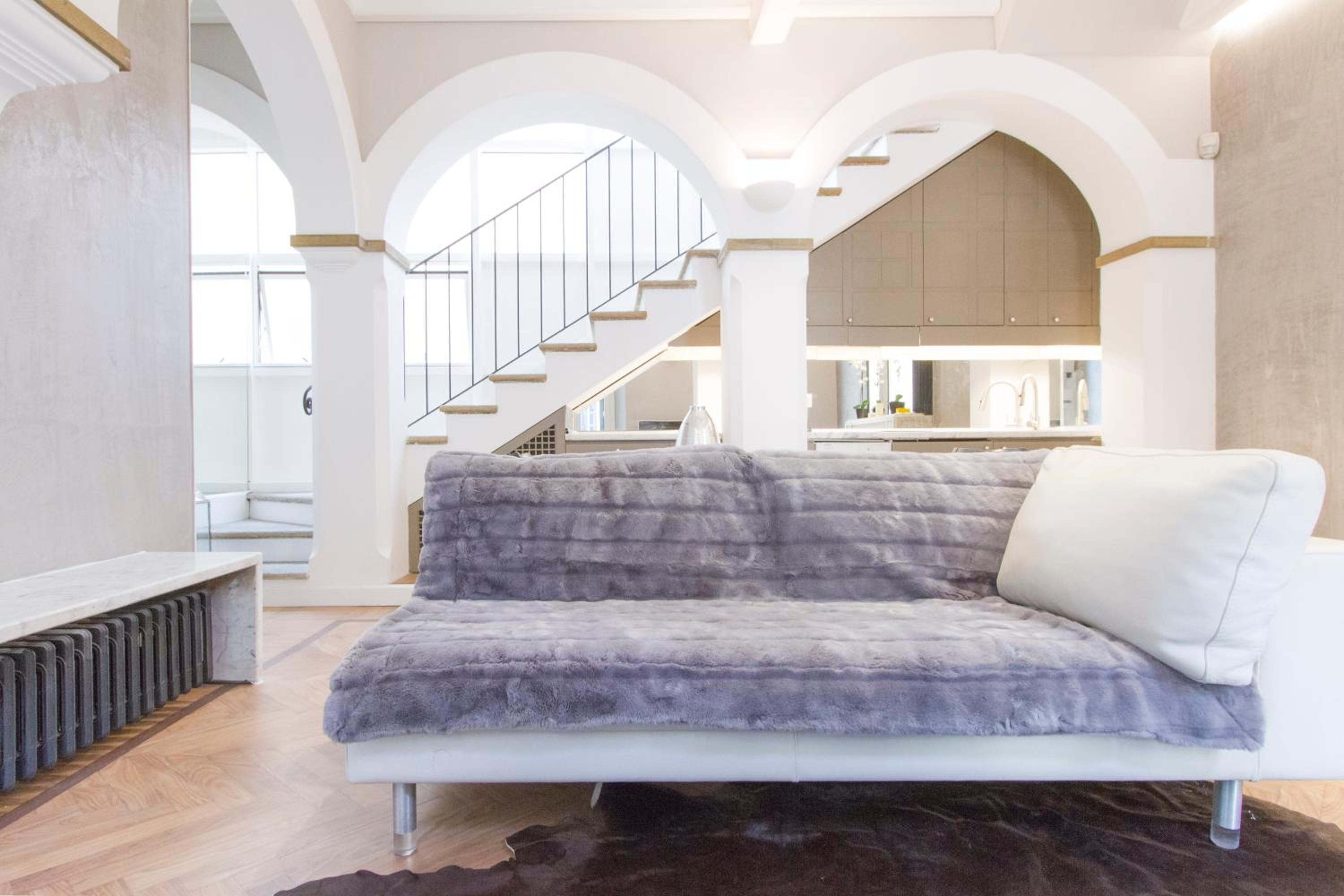 Easylife - Milano - Correnti 24 - Duomo