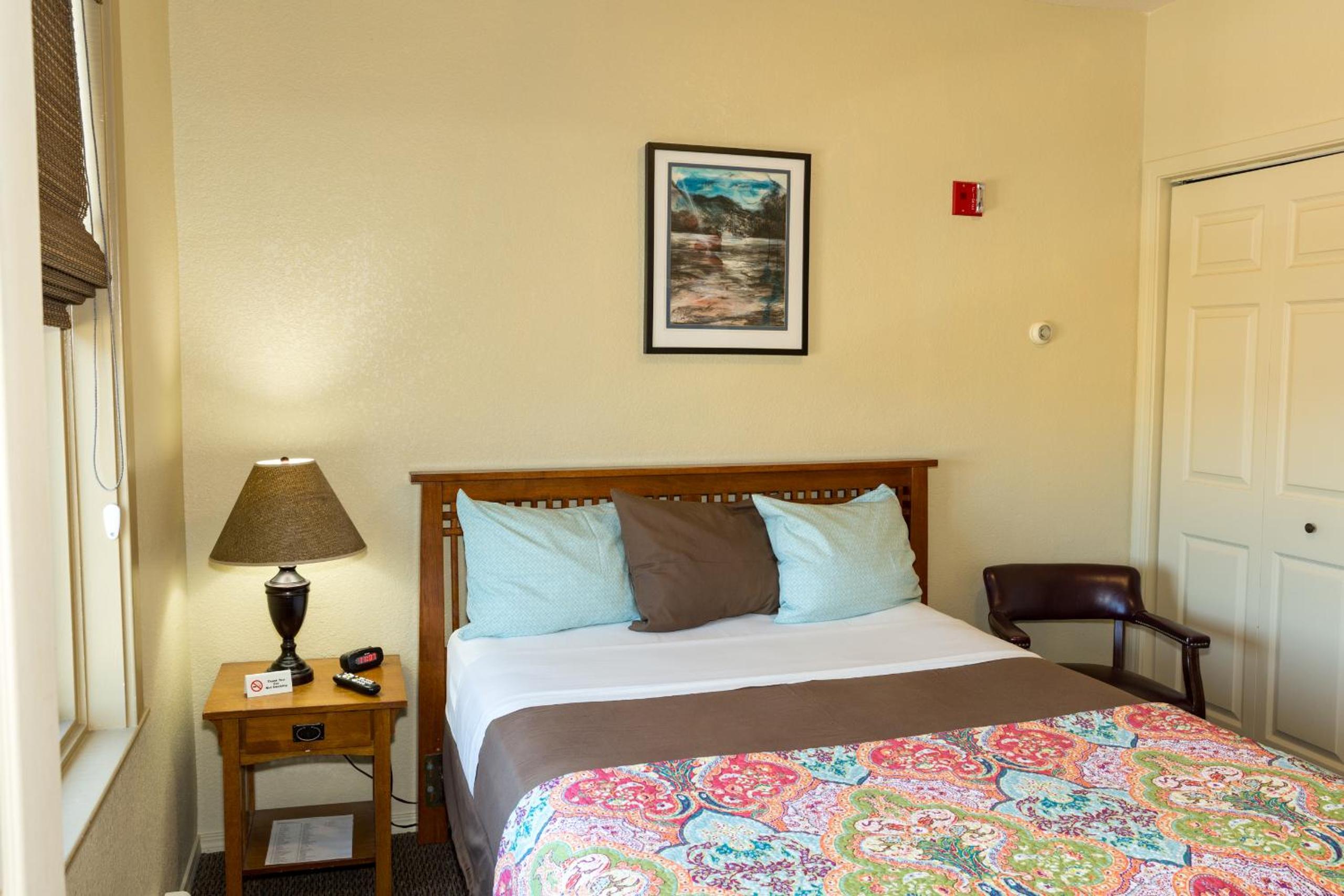 Hotel Cathlamet
