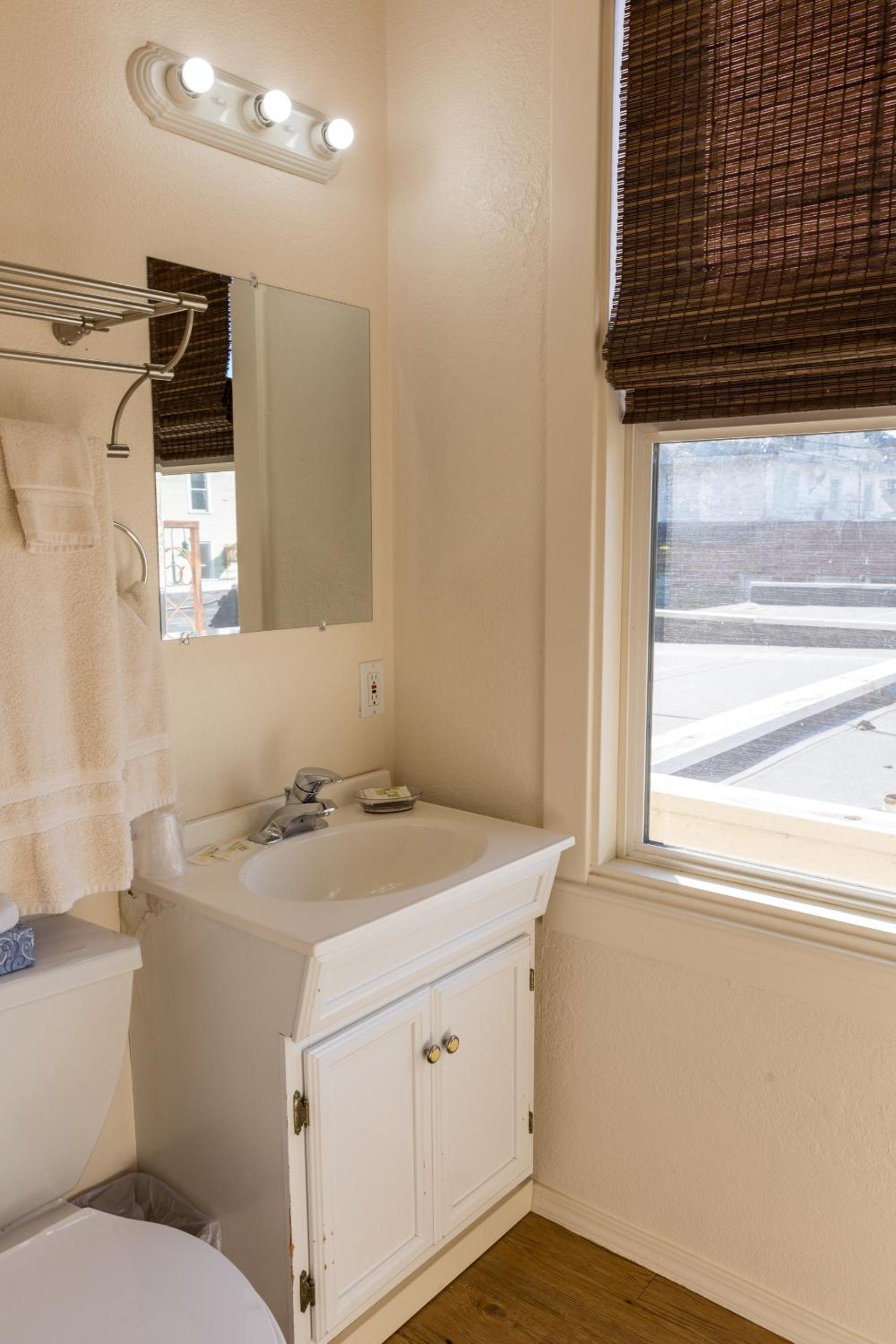 Hotel Cathlamet