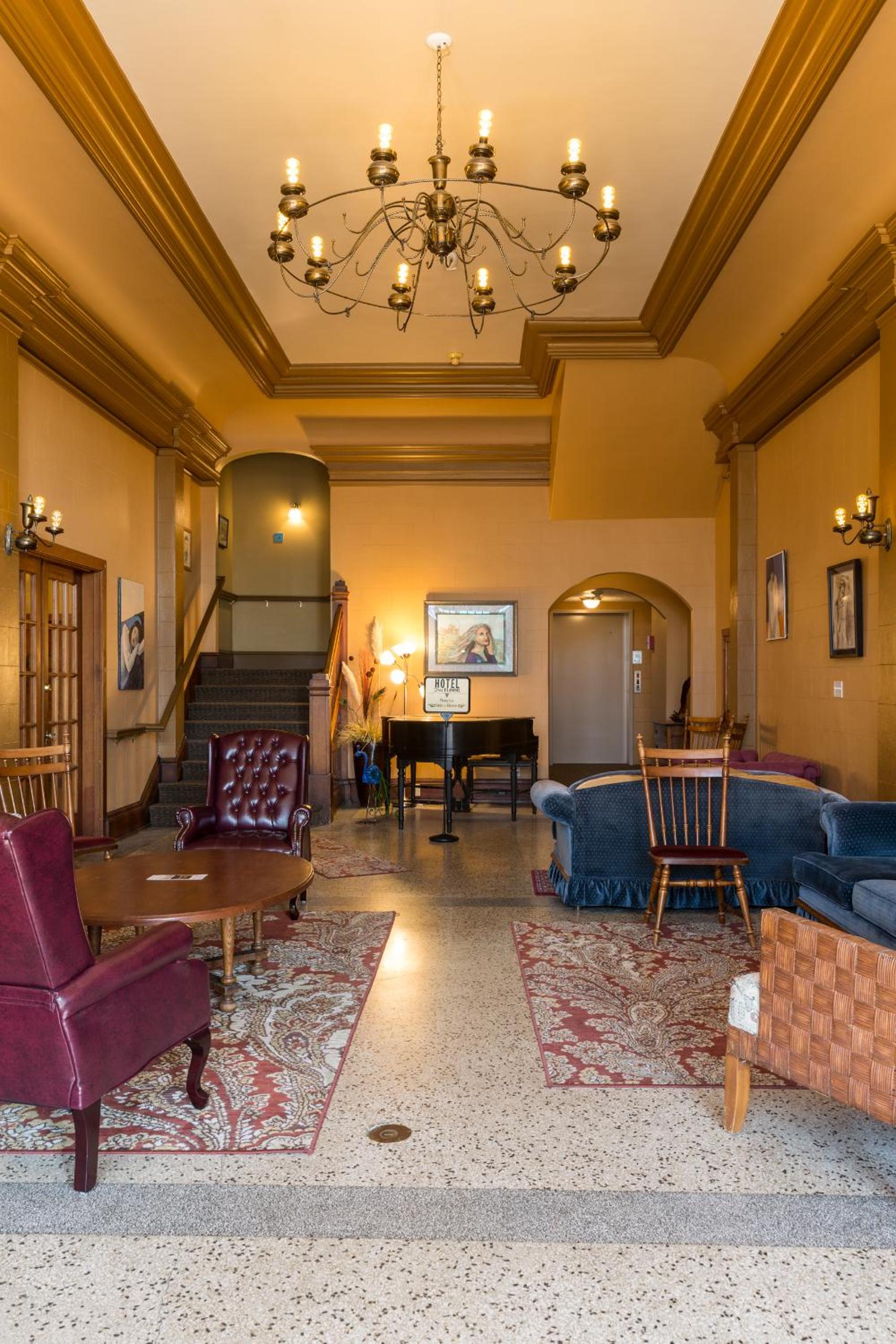 Hotel Cathlamet
