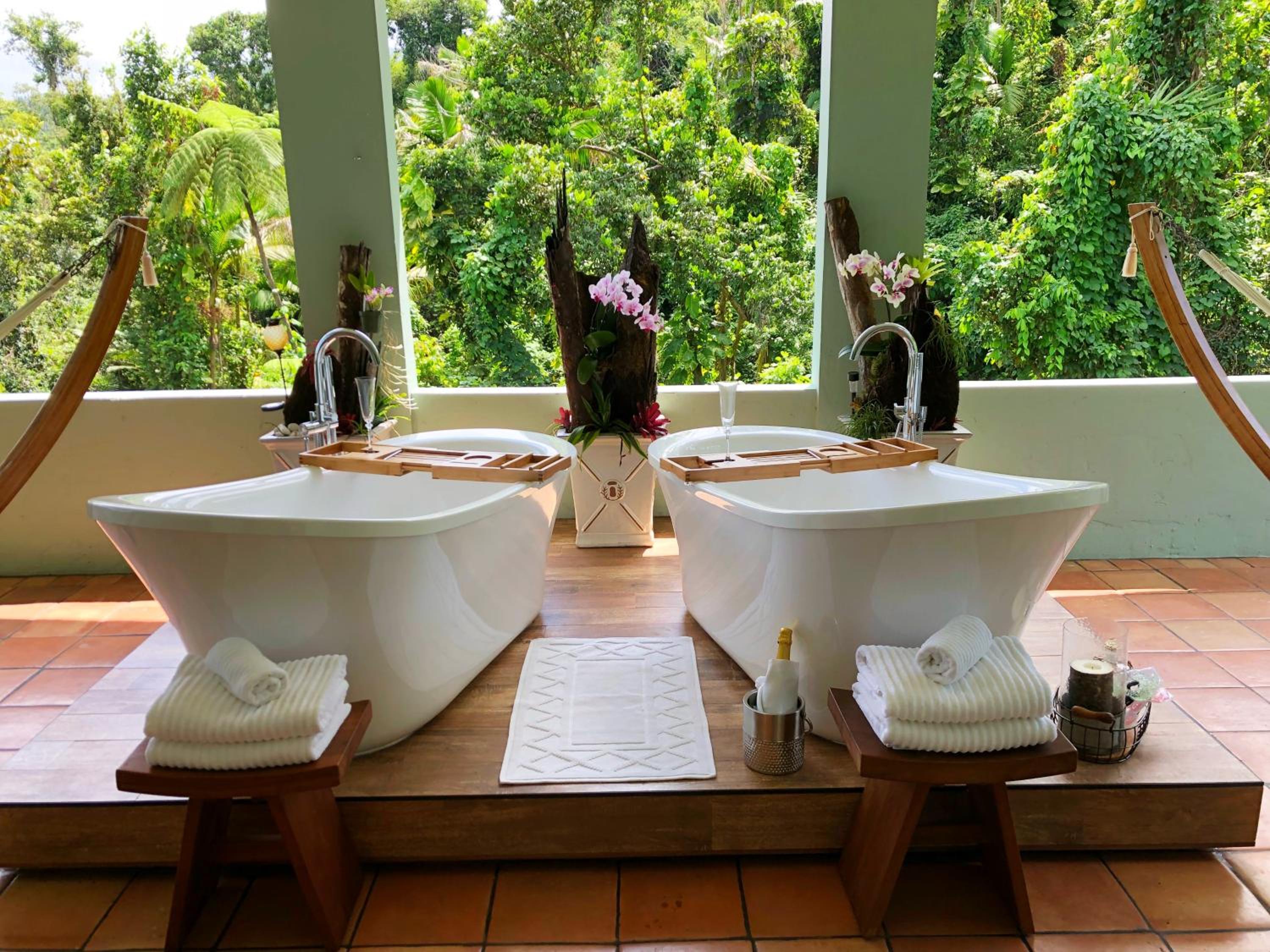 El Yunque Rainforest Inn - Property Image 1
