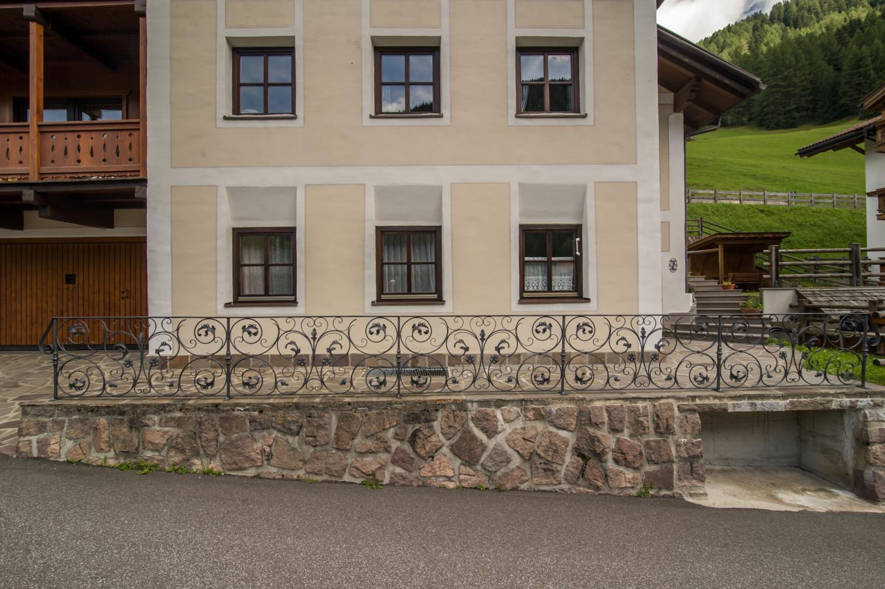 Photo 24