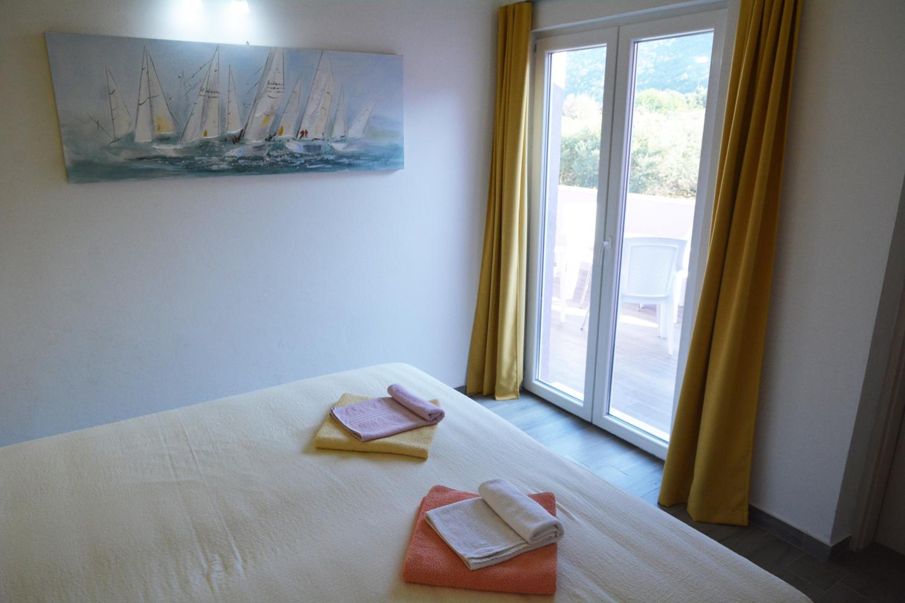 Apartments Dubas