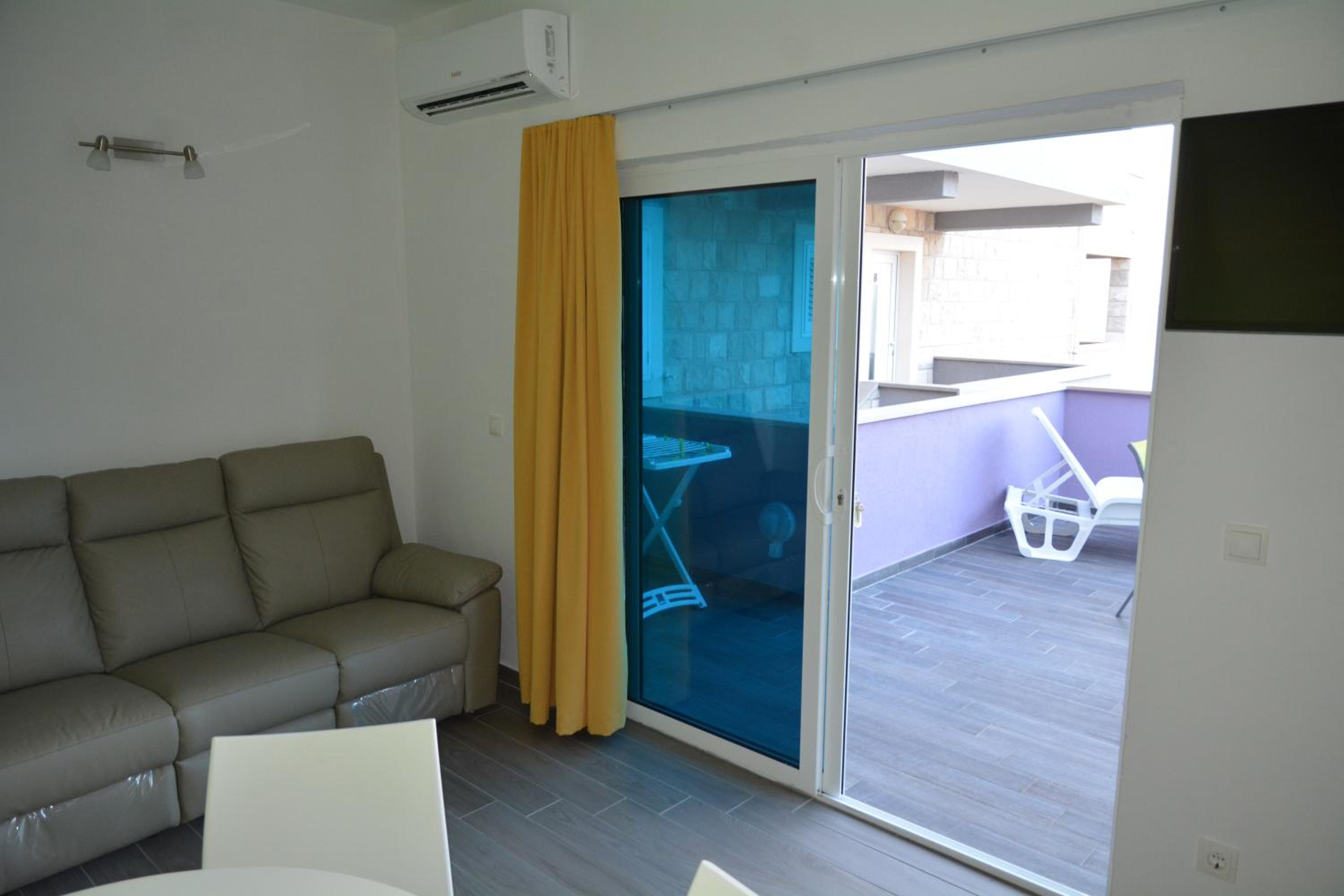 Apartments Dubas