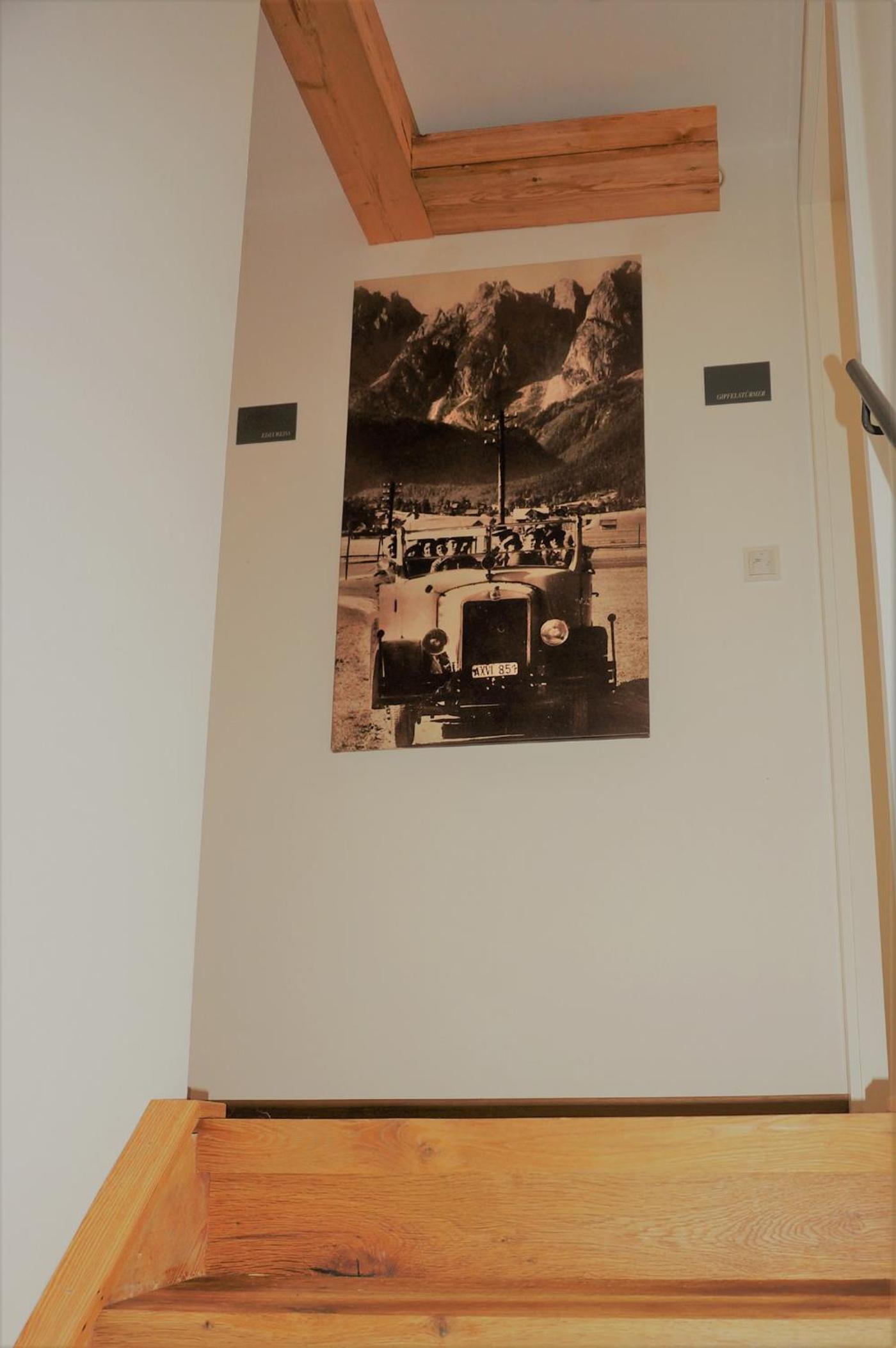 Photo 49