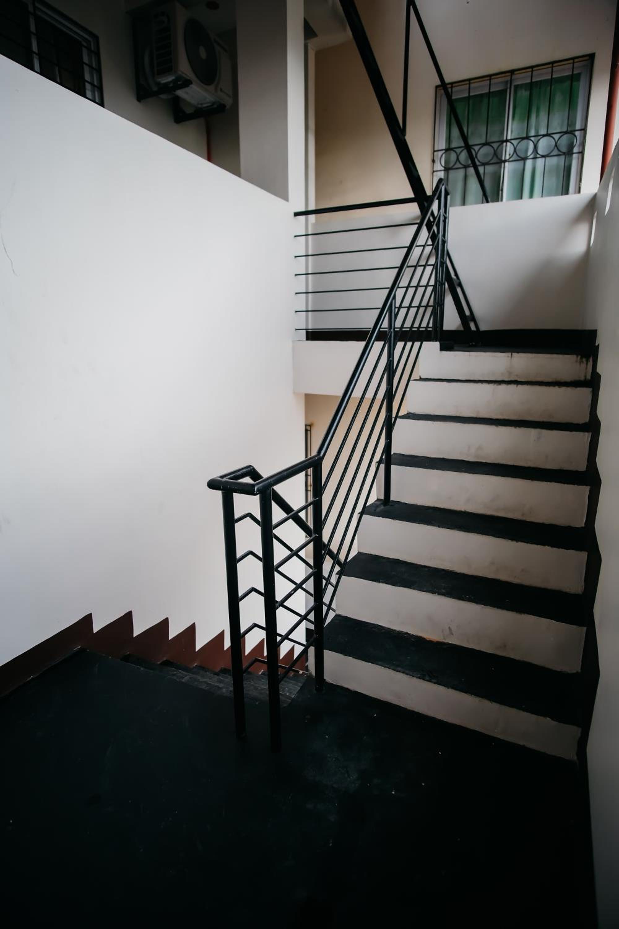 Sleepadz - Capsule Beds Dormitel in Magsaysay Ave Naga