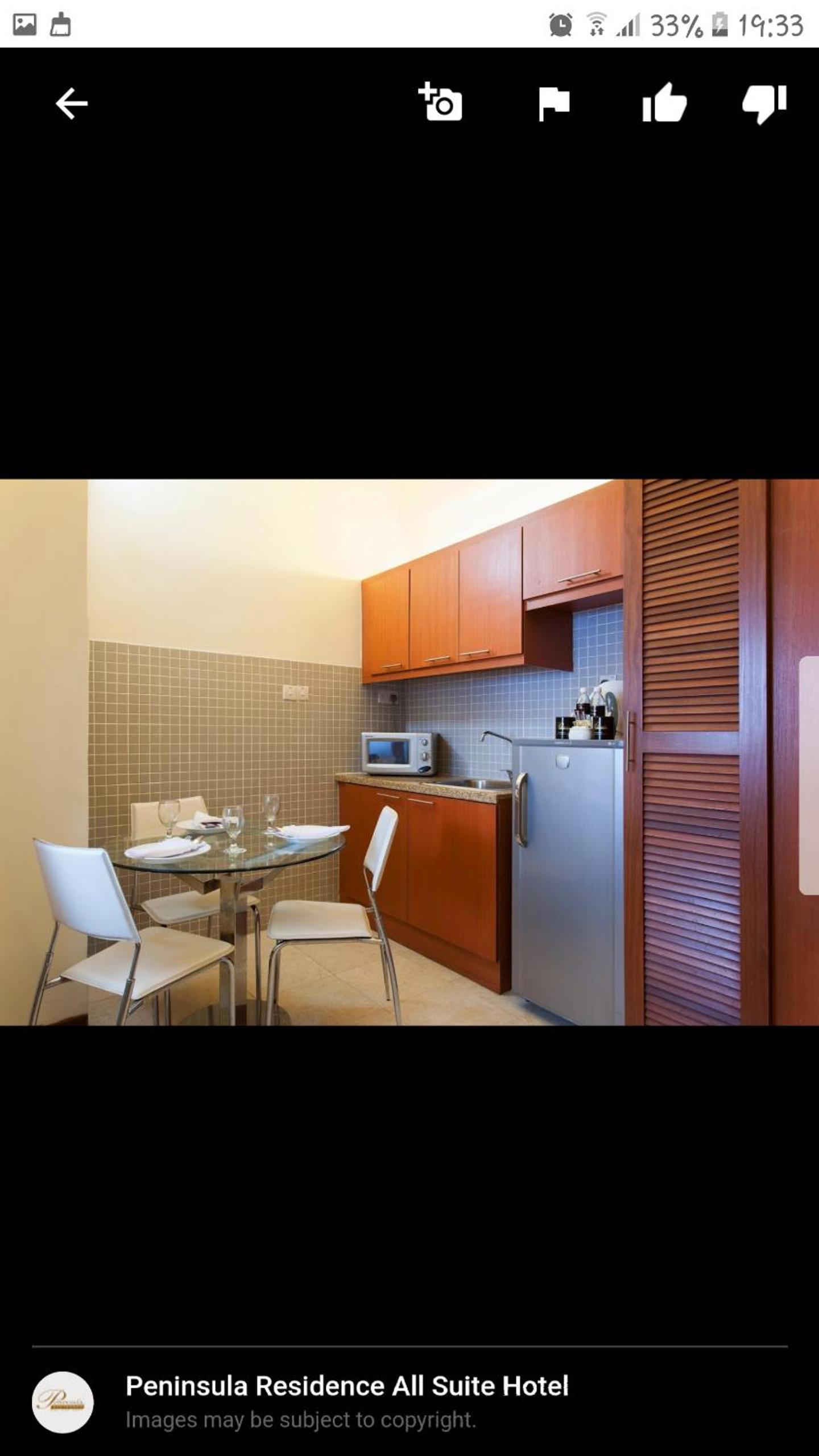 PENINSULA SEMANTAN SUITEs