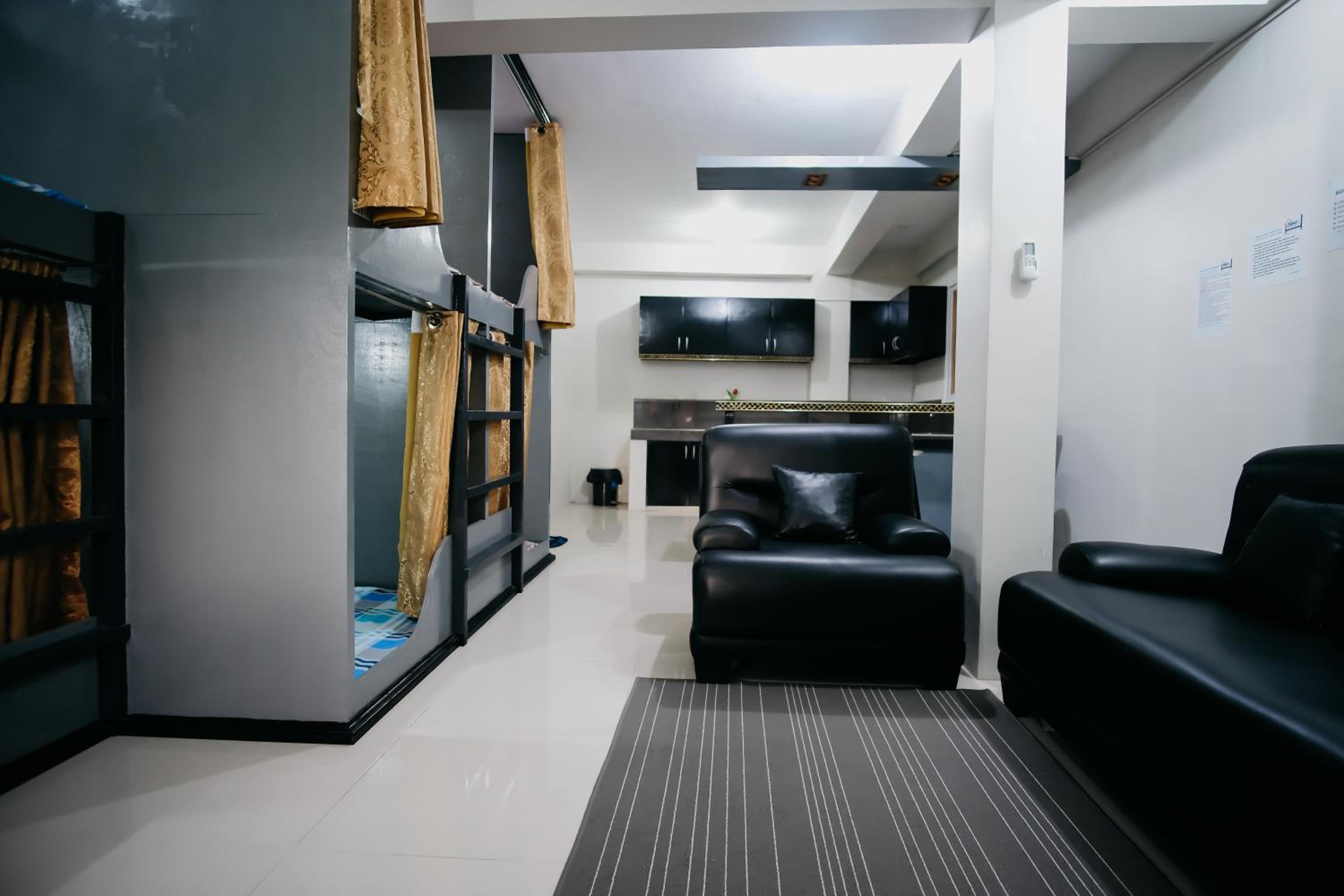 Sleepadz - Capsule Beds Dormitel in Magsaysay Ave Naga