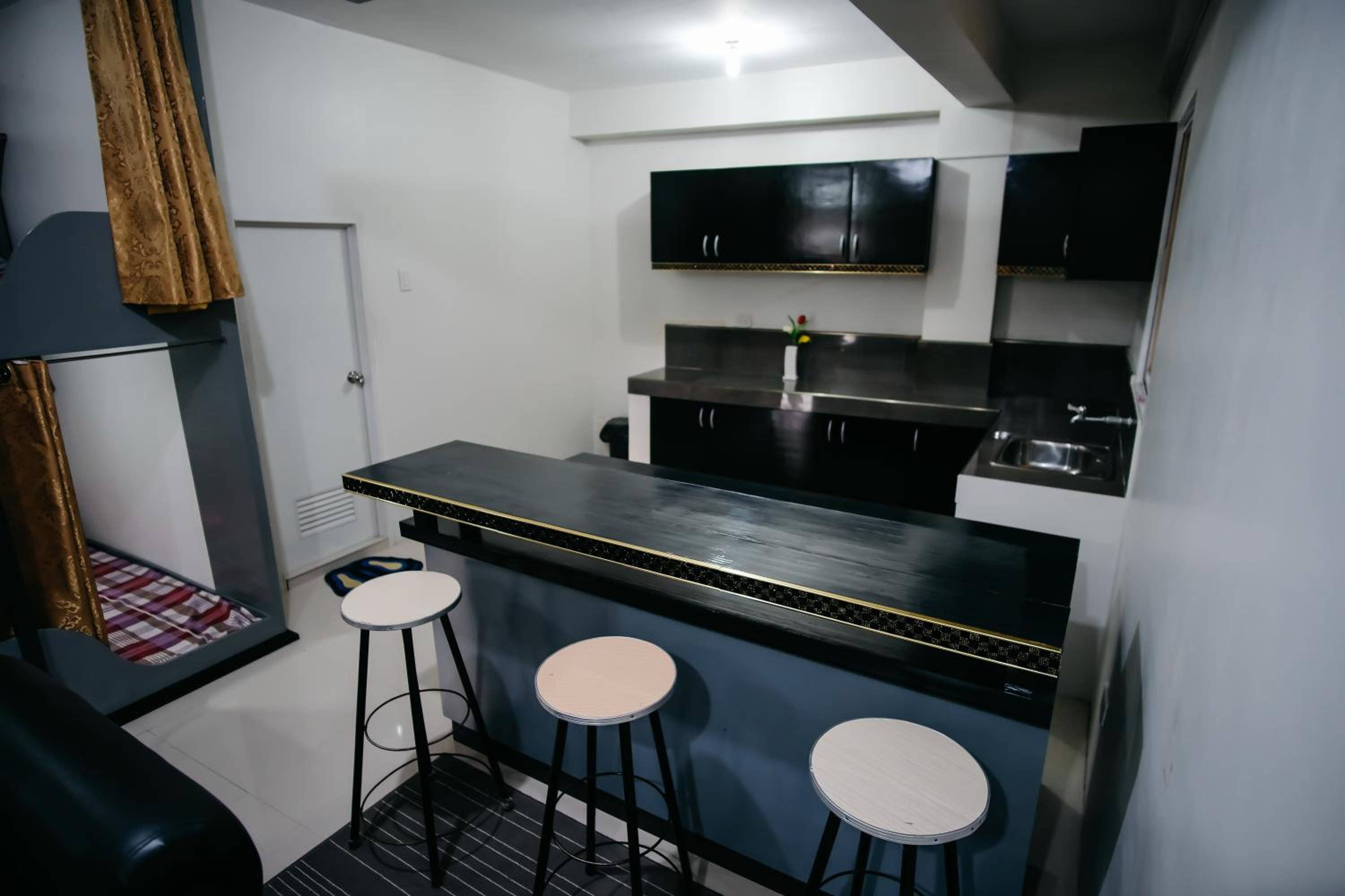Sleepadz - Capsule Beds Dormitel in Magsaysay Ave Naga