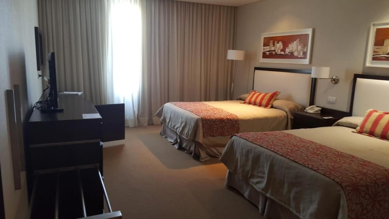 Howard Johnson Hotel Piedras Moras - Image 2