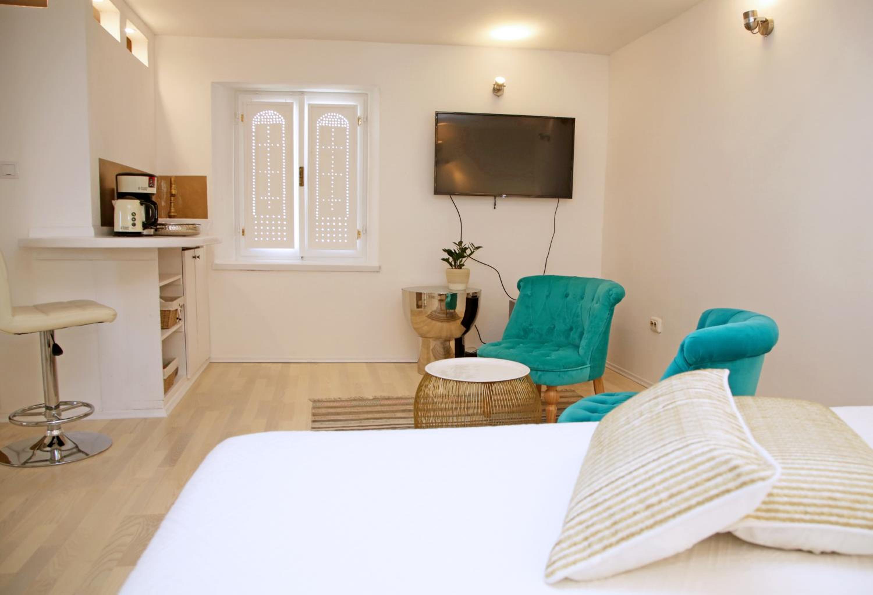 Swan City Apartment & Room view 4