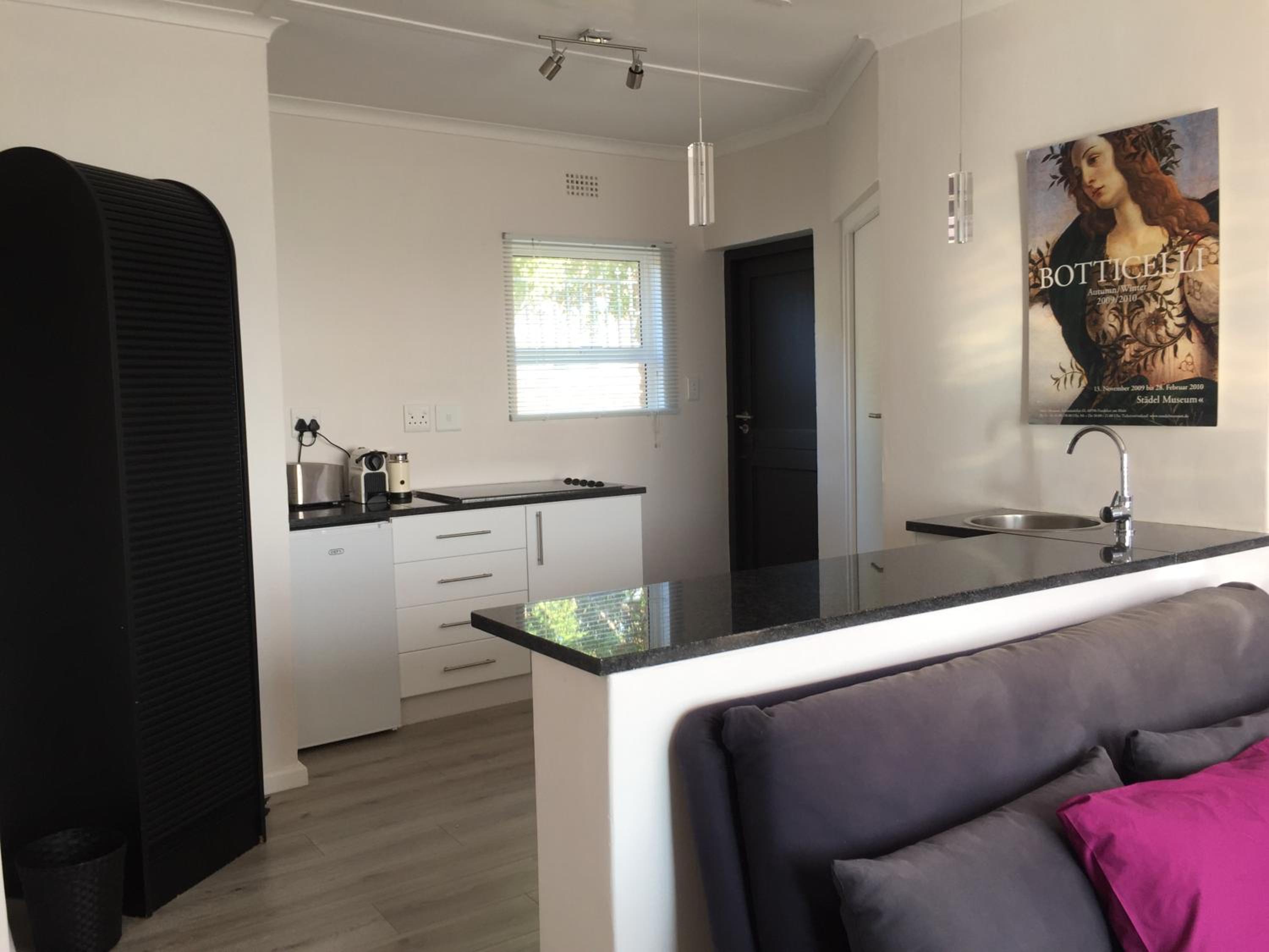 14 Chapman Avenue Flat with ocean view view 4