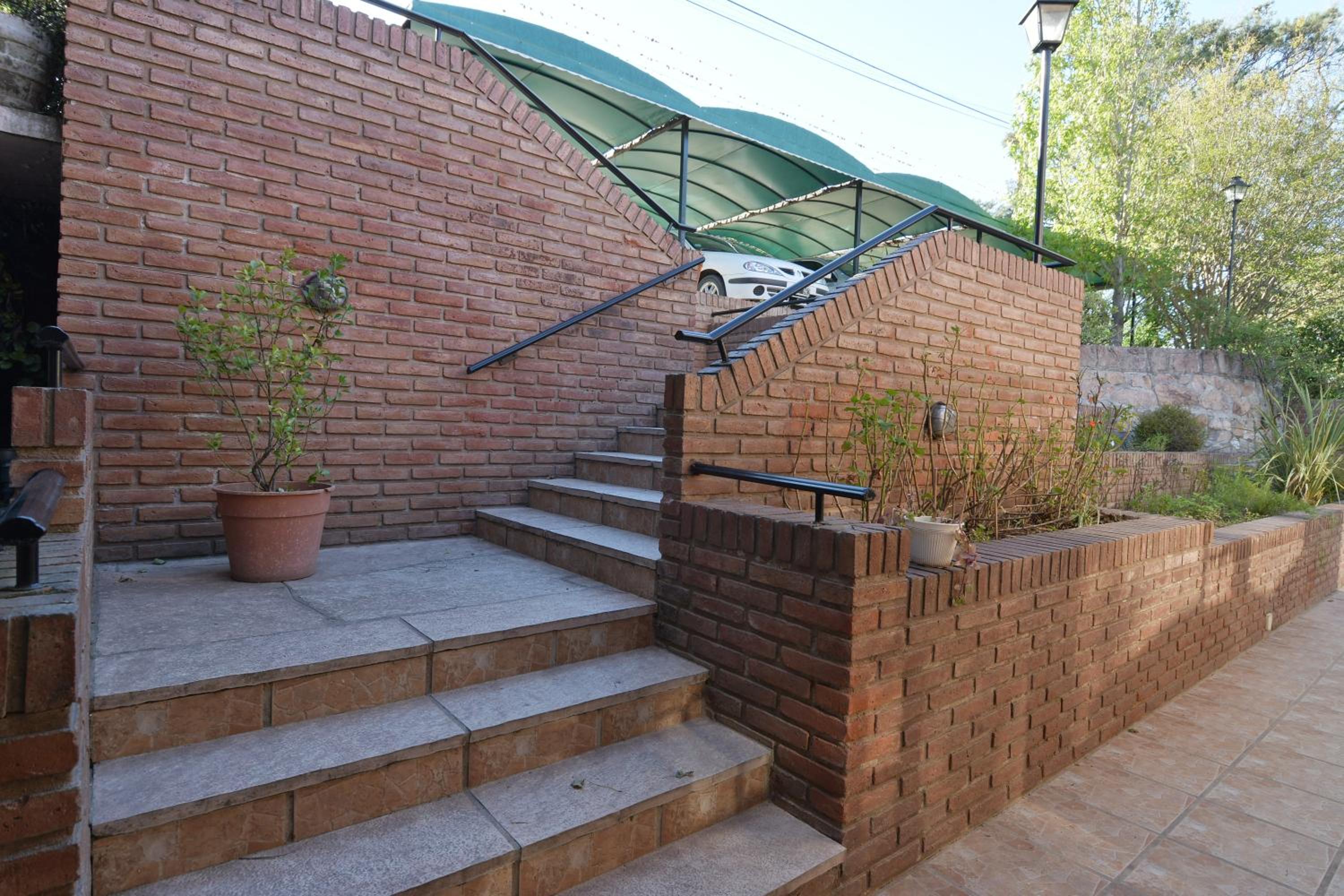 Posada Shalimar