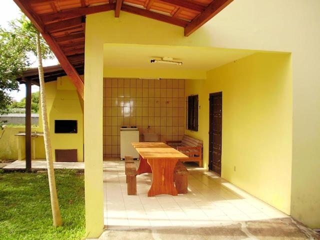 Casa na praia dos Ingleses para até 12 pessoas