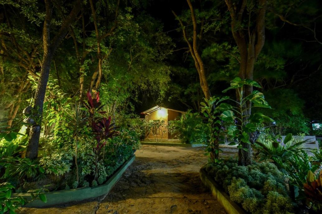Jays Holiday Resort