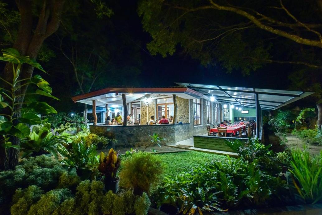 Jays Holiday Resort