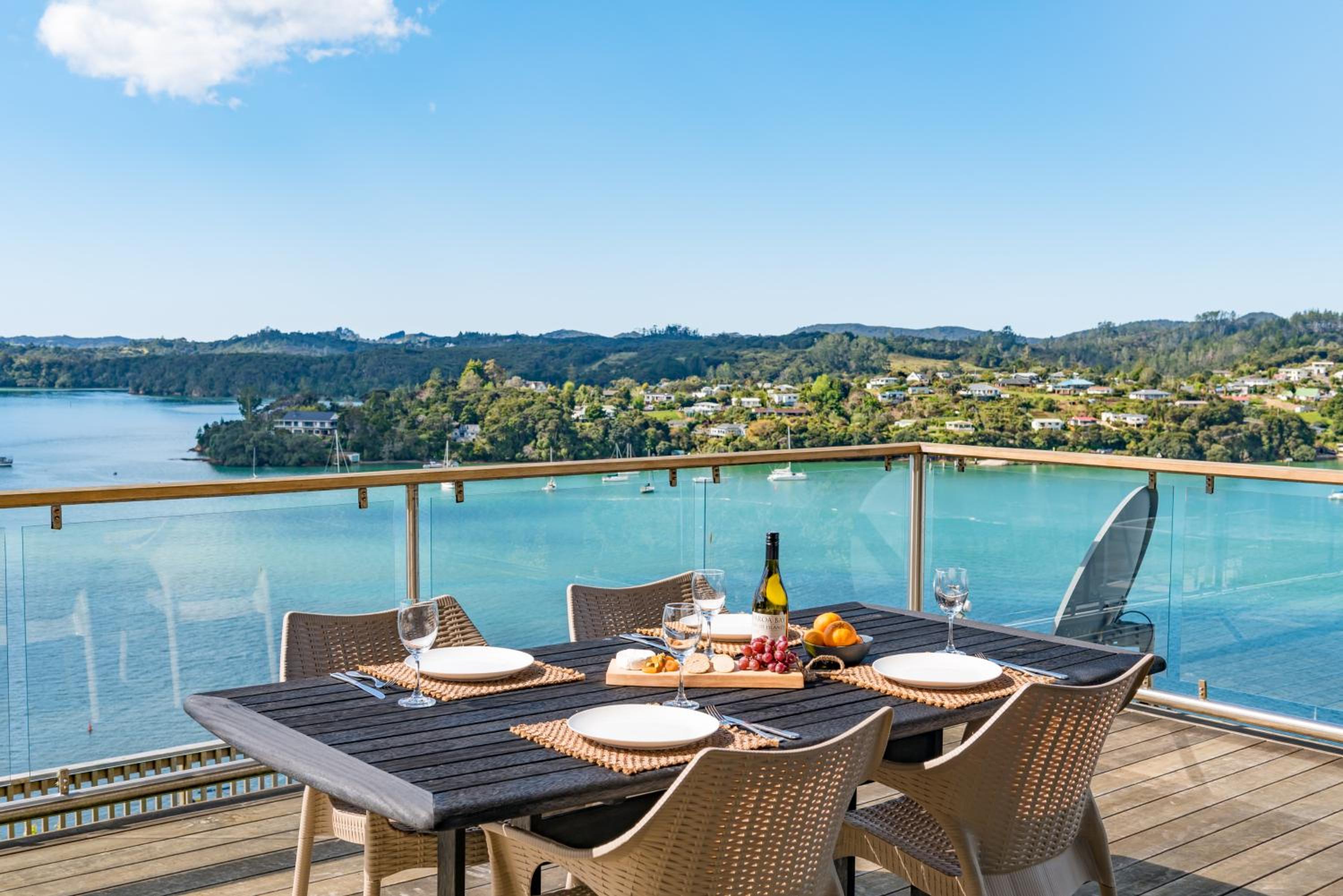 Marina Cove Bay of Islands