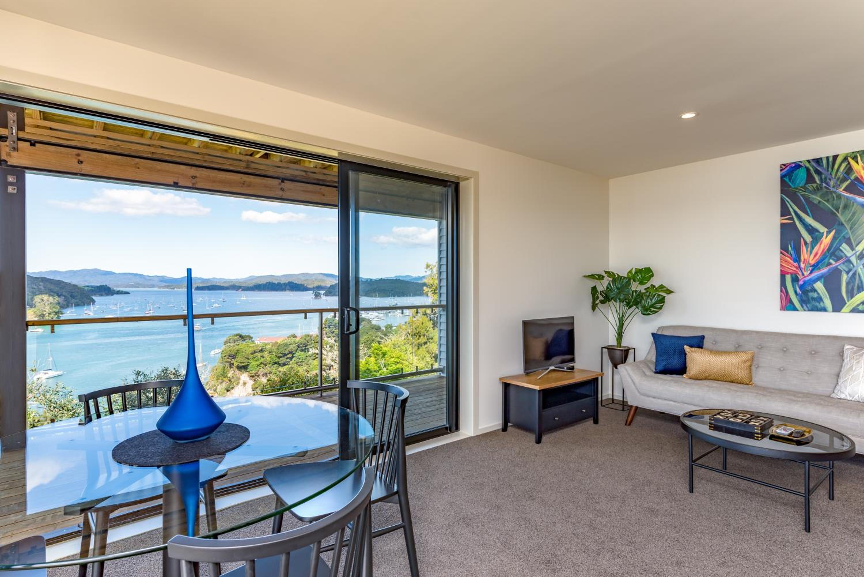 Marina Cove Bay of Islands