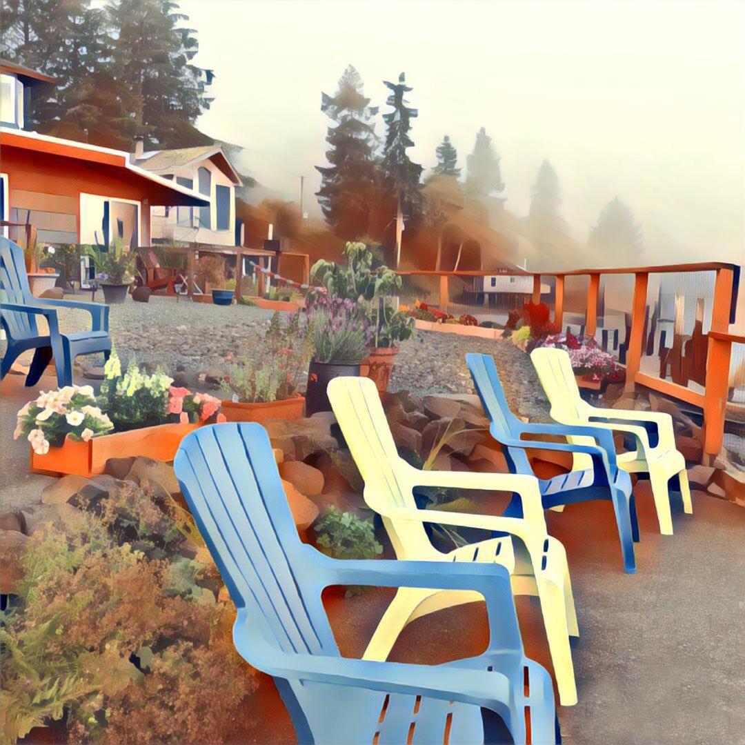 Wheeler on the Bay Lodge and Marina