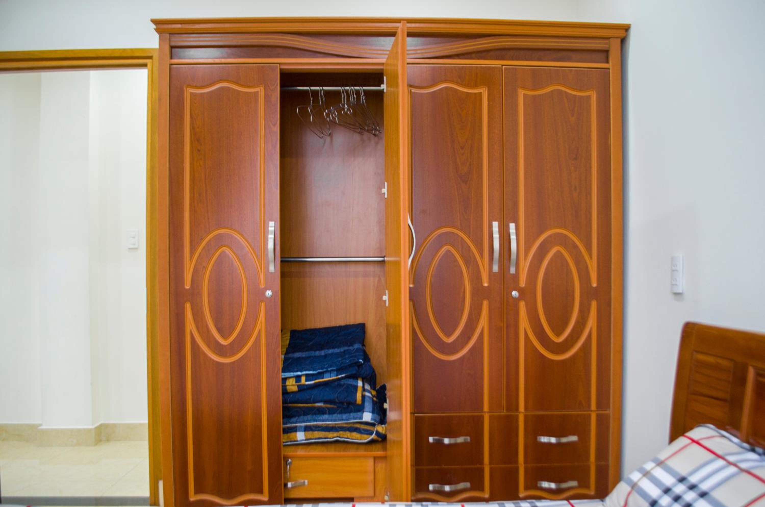 The MONDAY APARTMENT