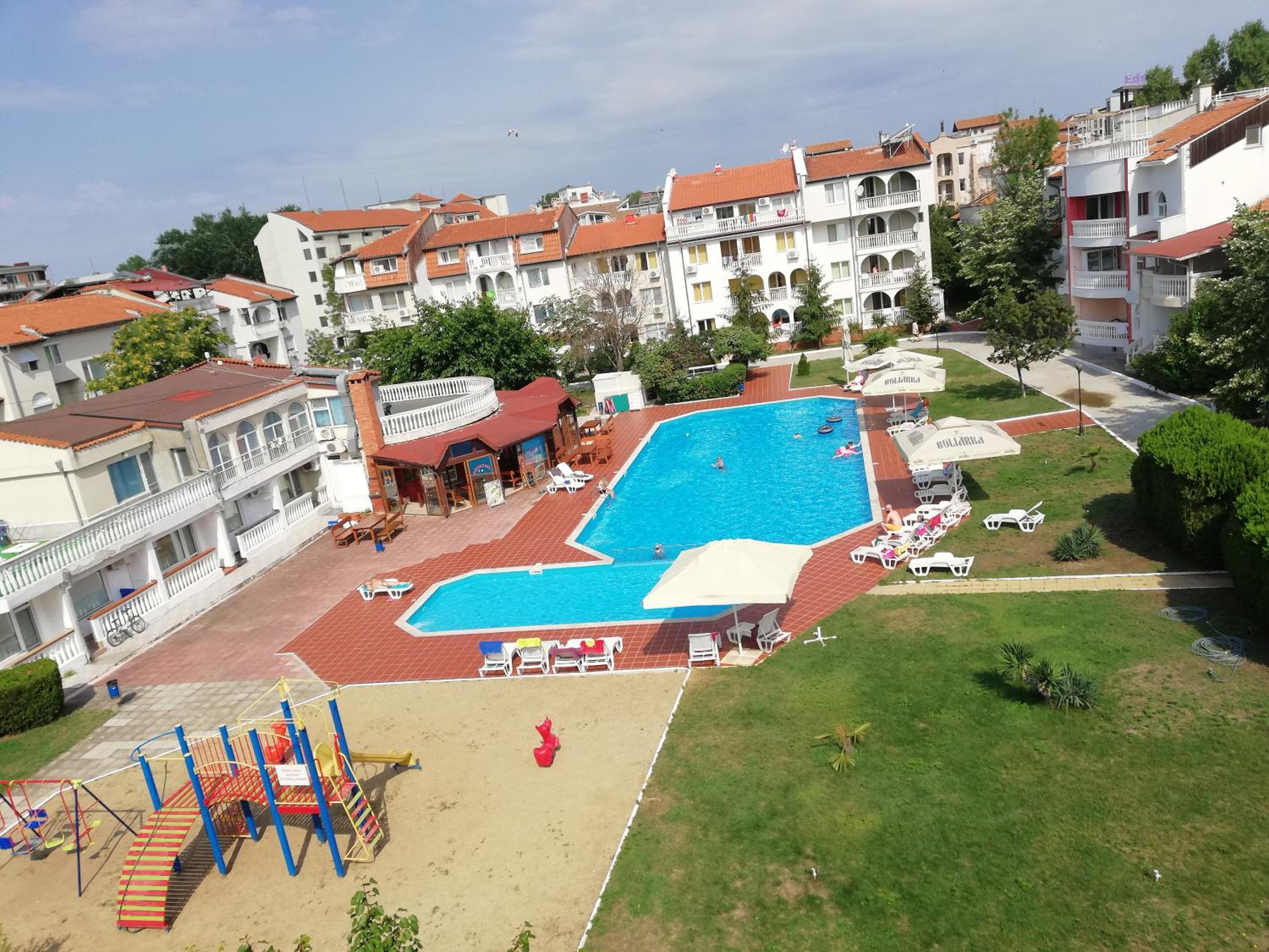 Apartments Bravo 1-Vichevi