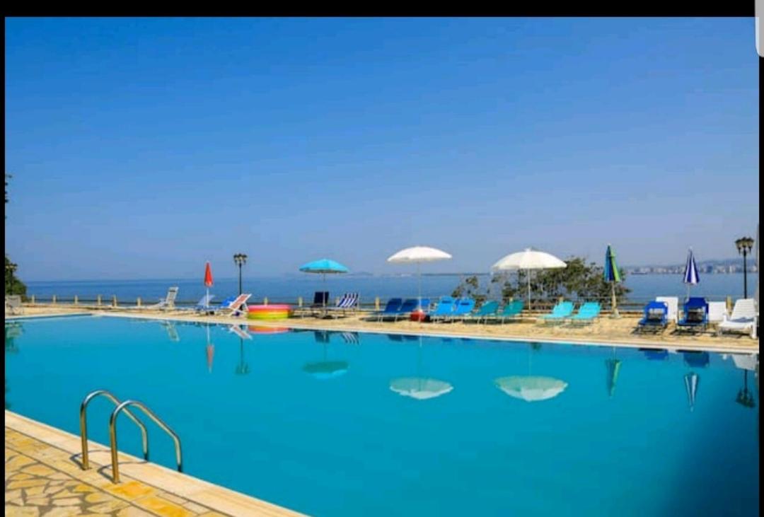 Vila Rina at Aquamarine Residence