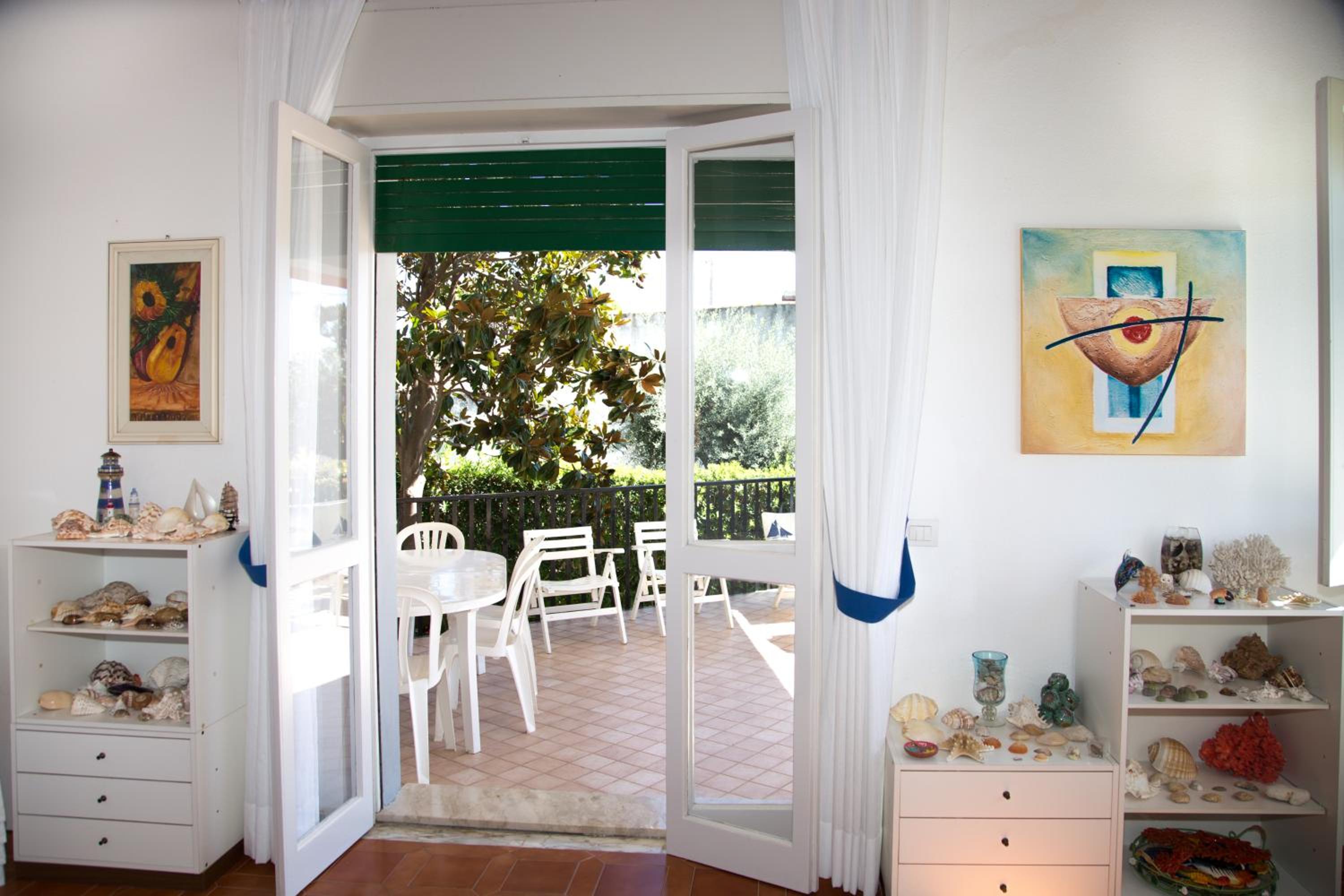Villa Iaia view 4