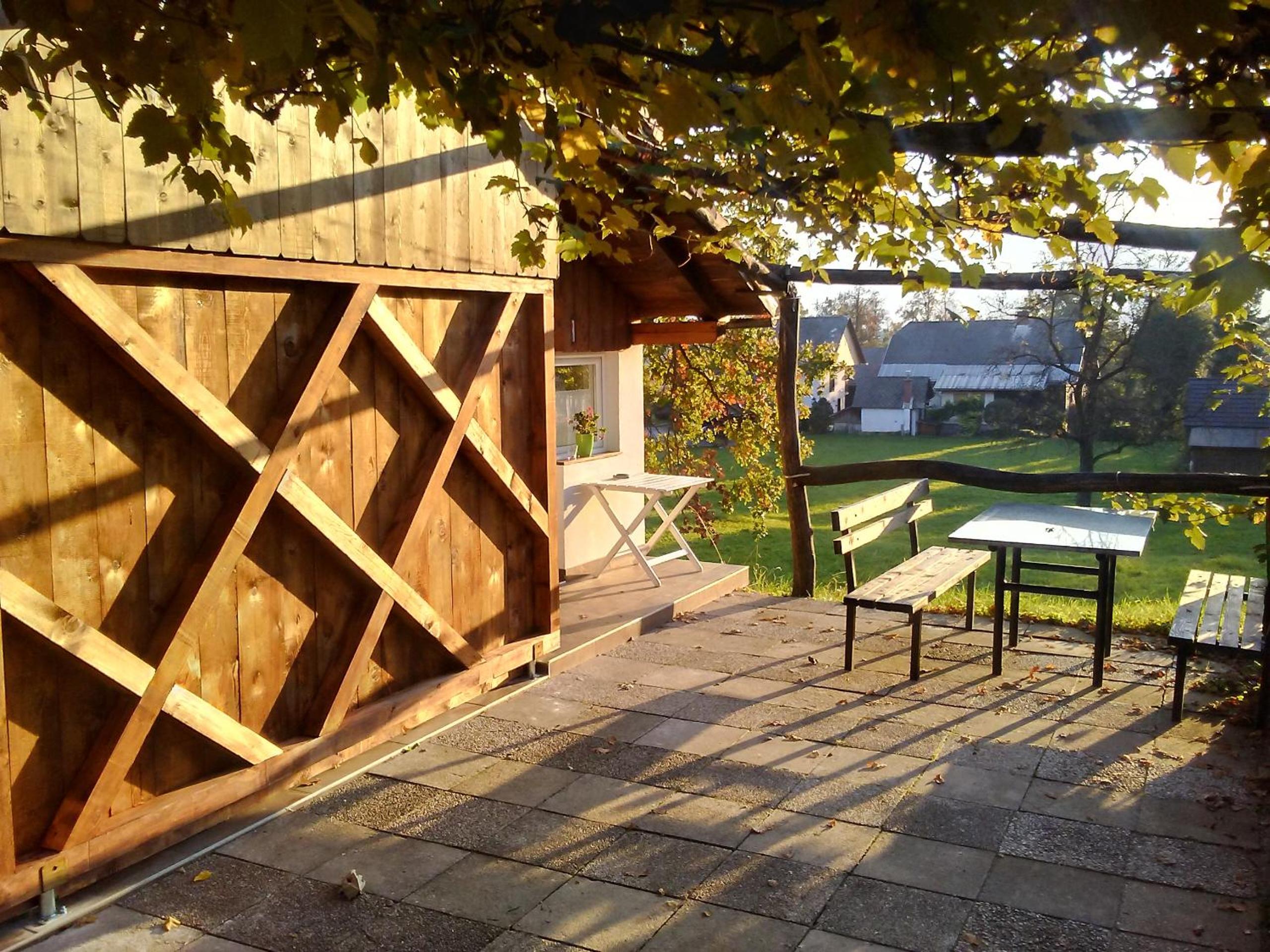 Photo 9