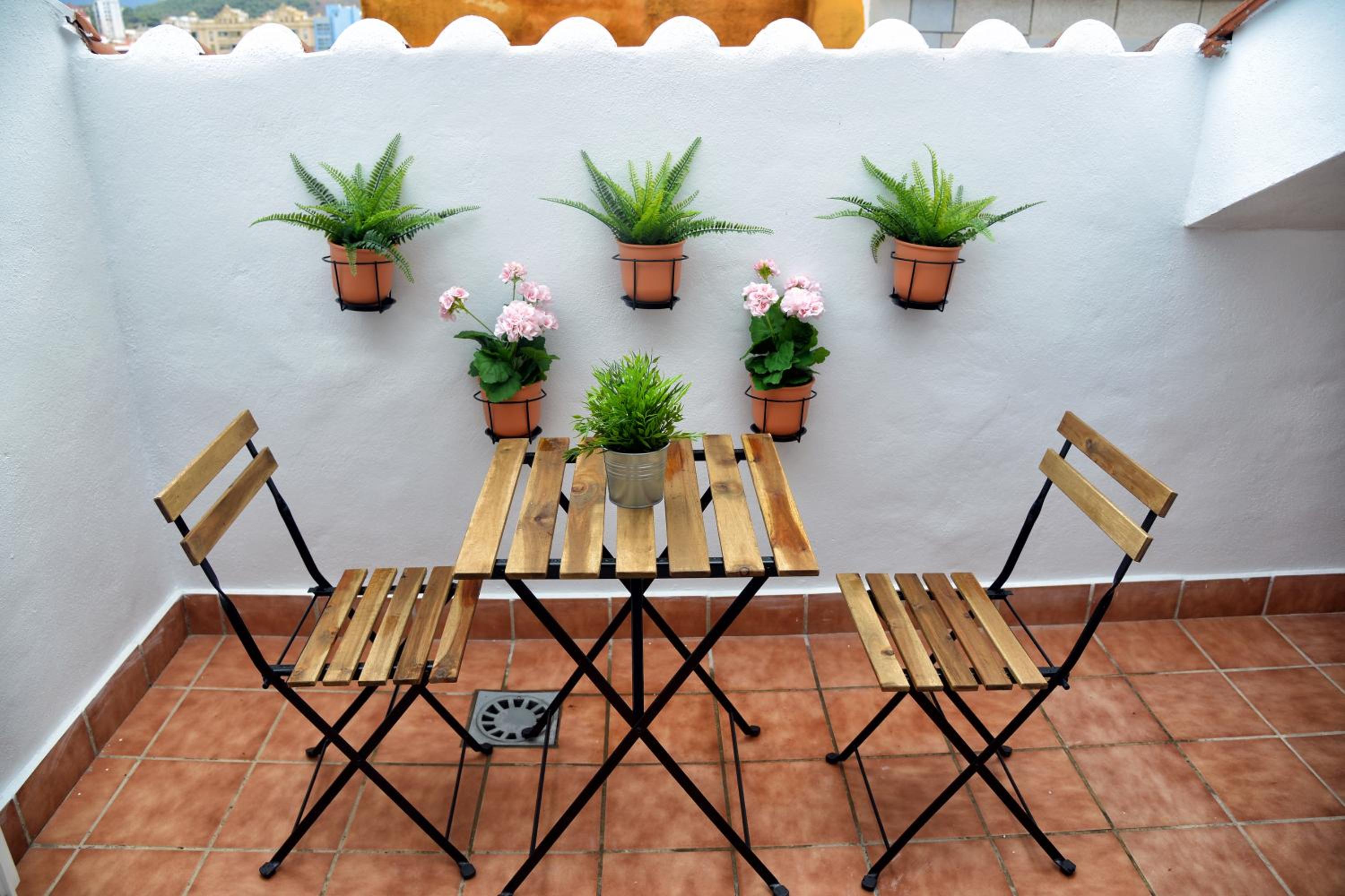 WonderStays Apartments Maribel en Málaga — balance & terrace