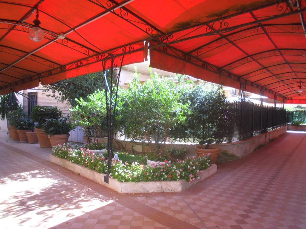 Lovely Little Apartment in Via Aurelia