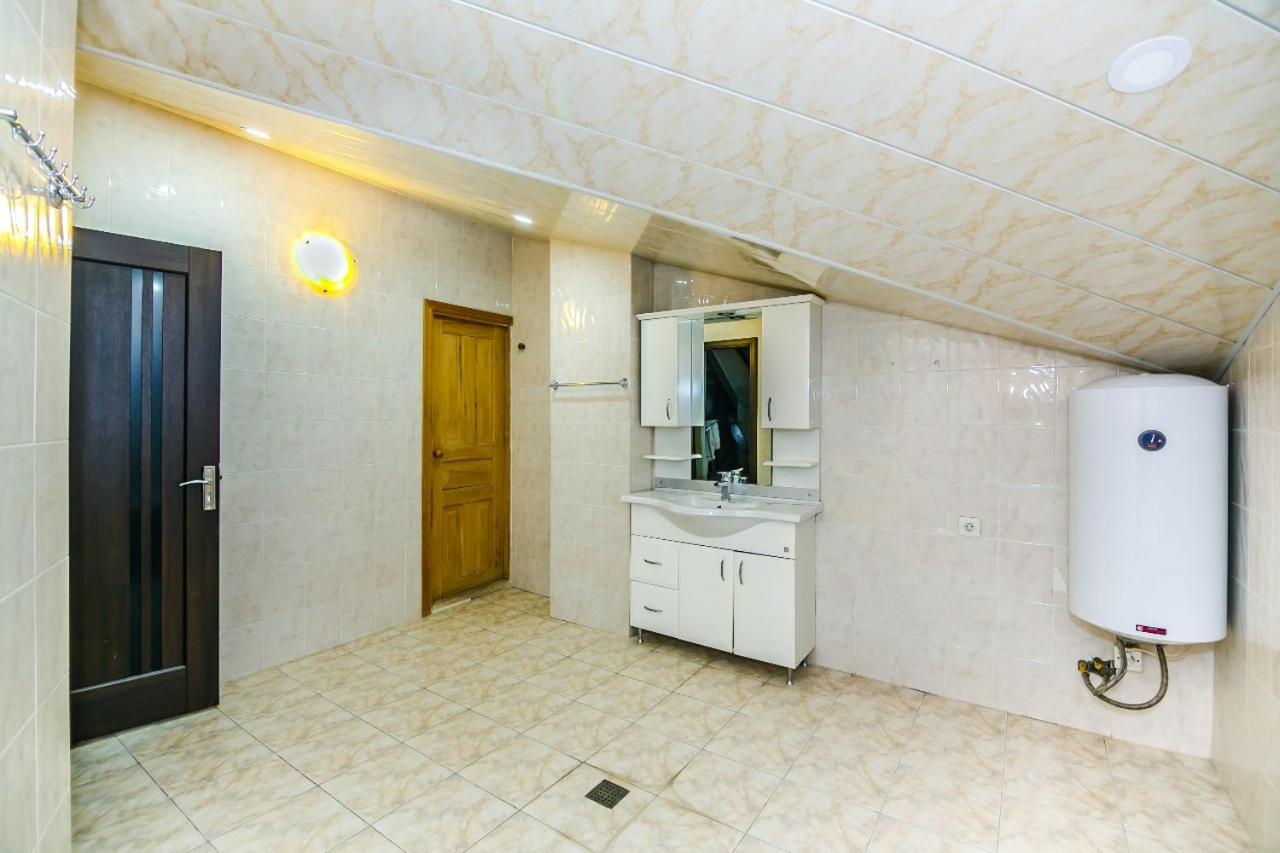 Baku City Apartment 4 Bedrooms