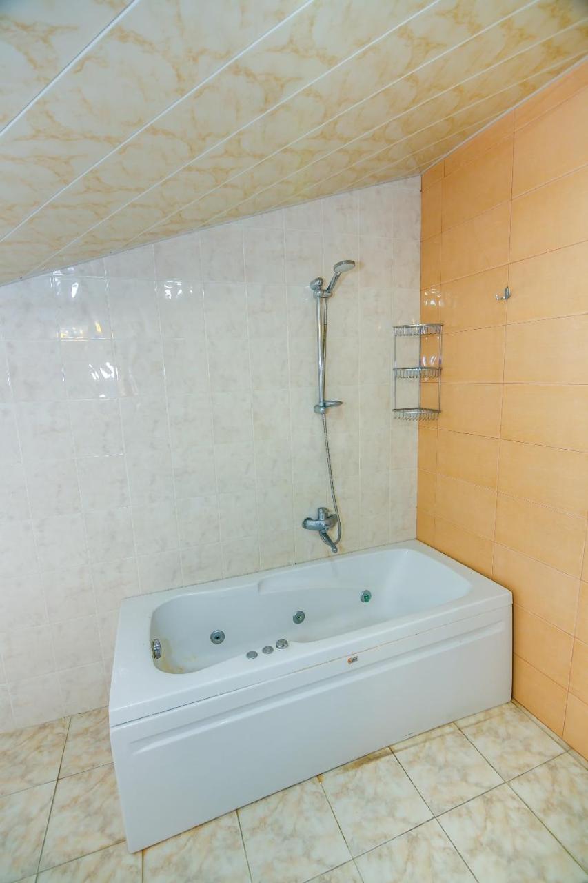 Baku City Apartment 4 Bedrooms