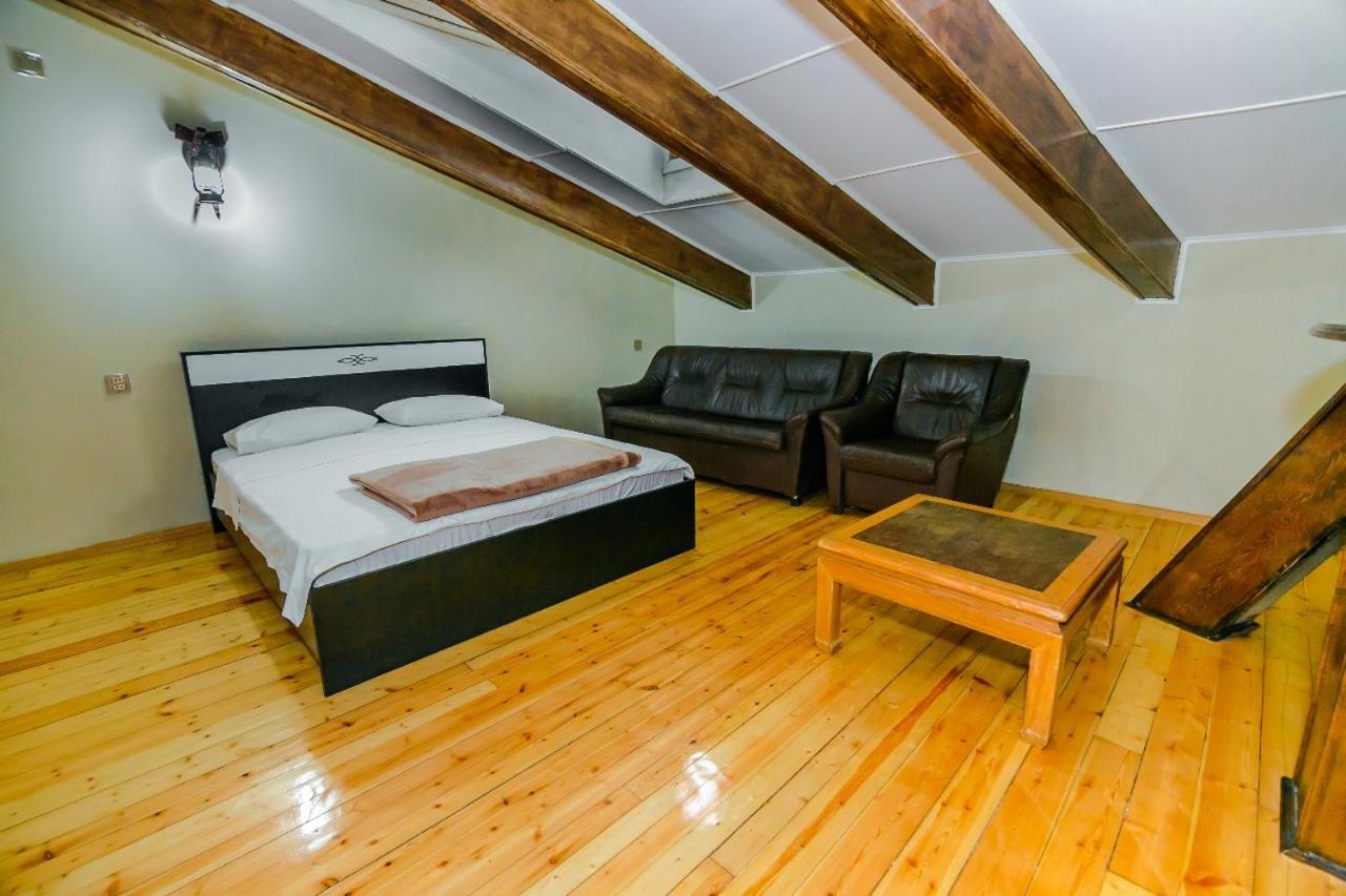 Baku City Apartment 4 Bedrooms