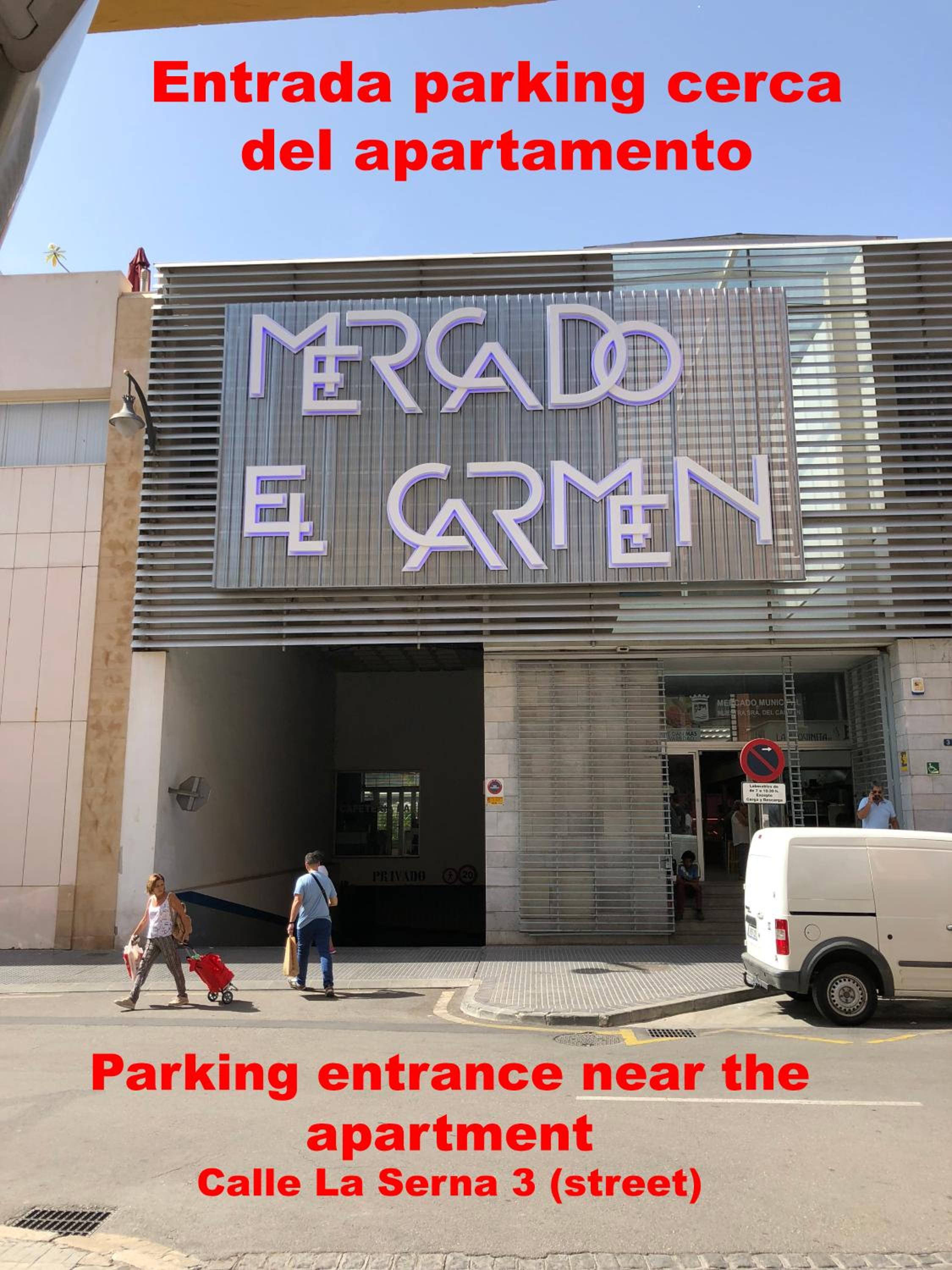Ancha del Carmen AVE Centro Málaga madmar lujo New Zambrano
