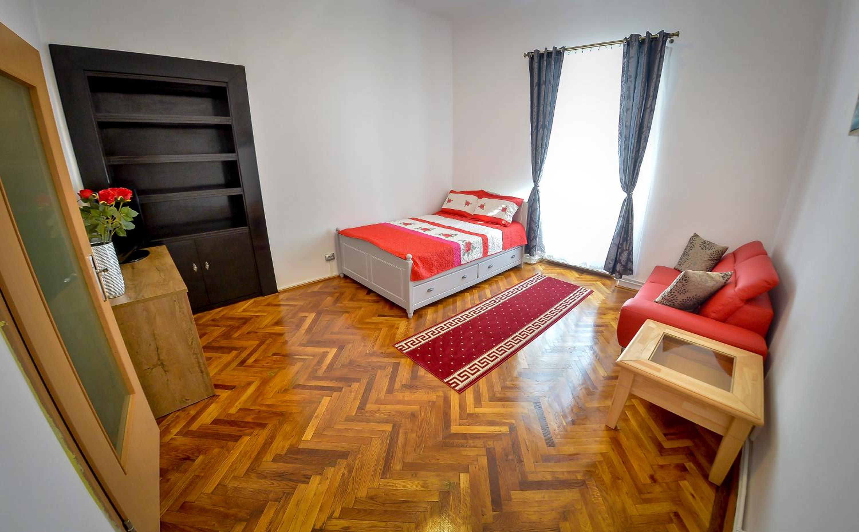BĂLCESCU RESIDENCE view 3