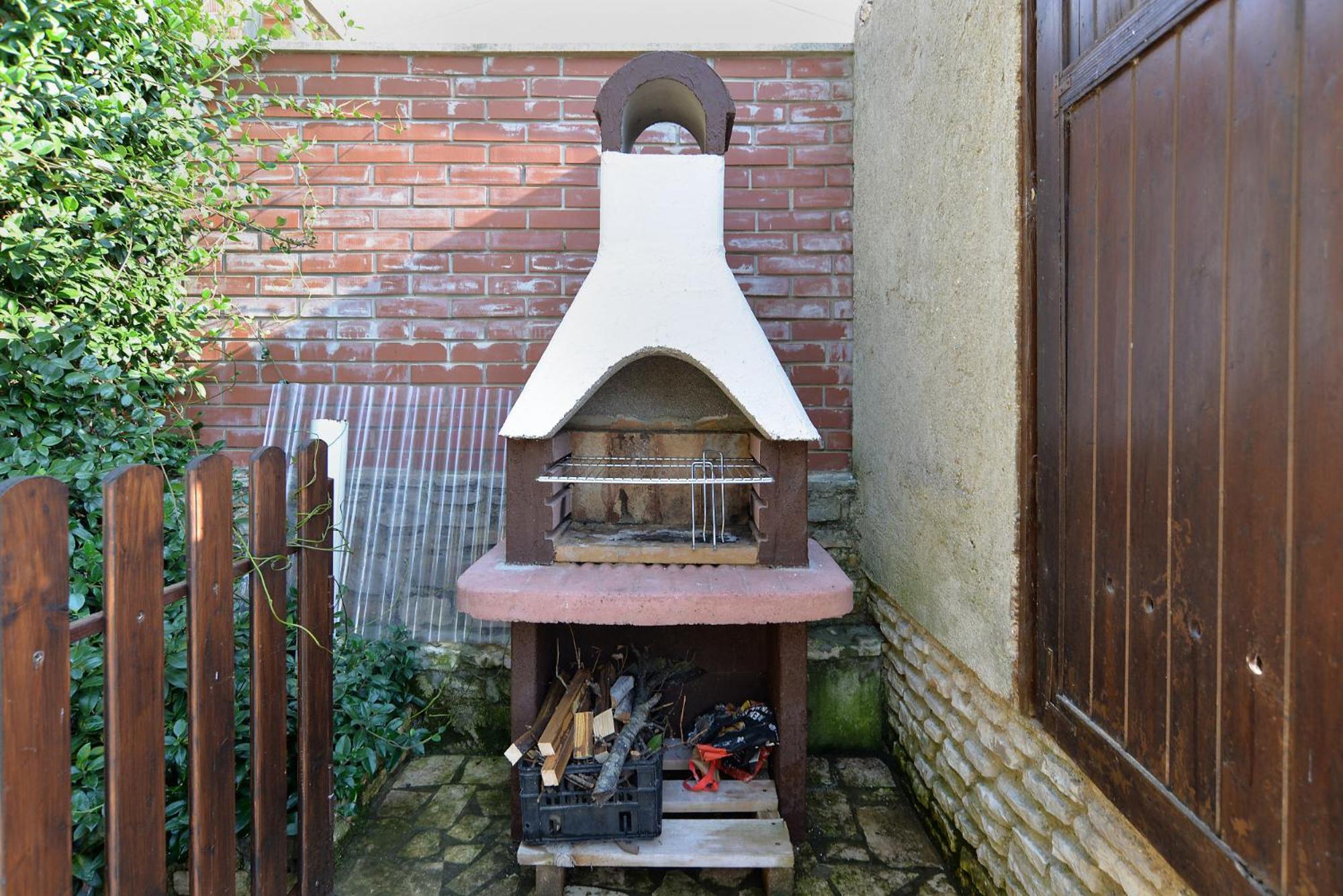 Photo 26
