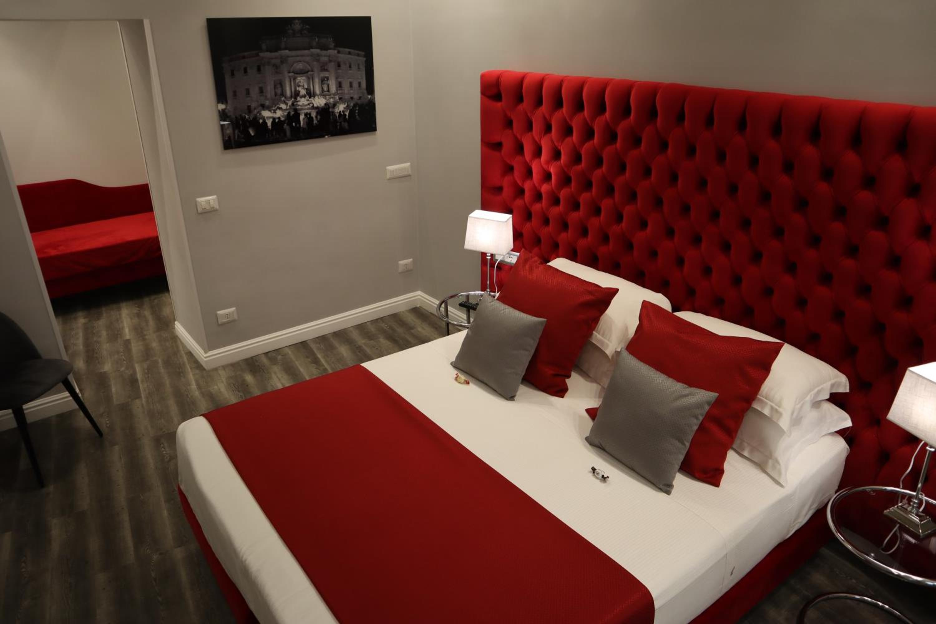 MILLINA SUITES IN NAVONA