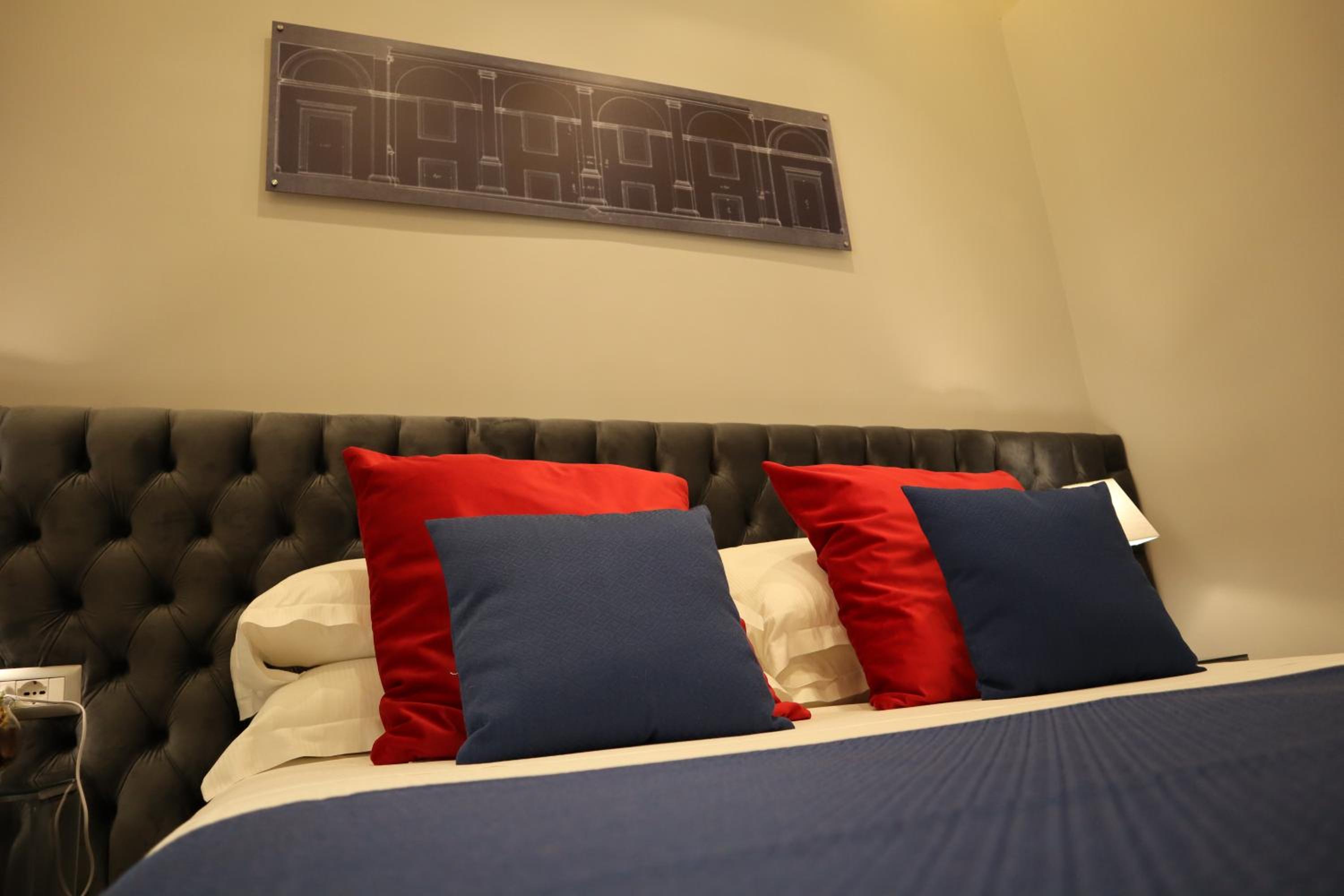 MILLINA SUITES IN NAVONA