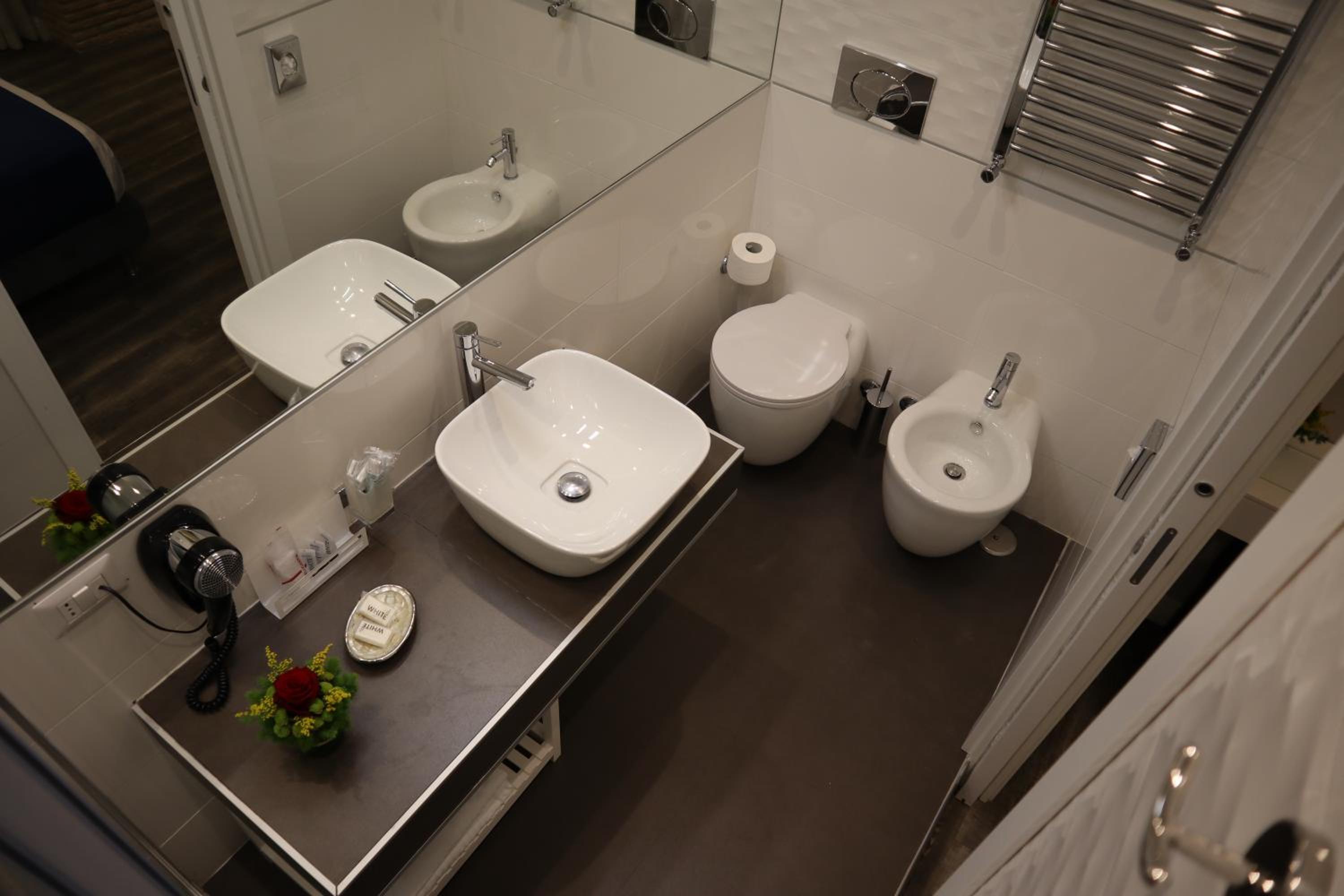 MILLINA SUITES IN NAVONA