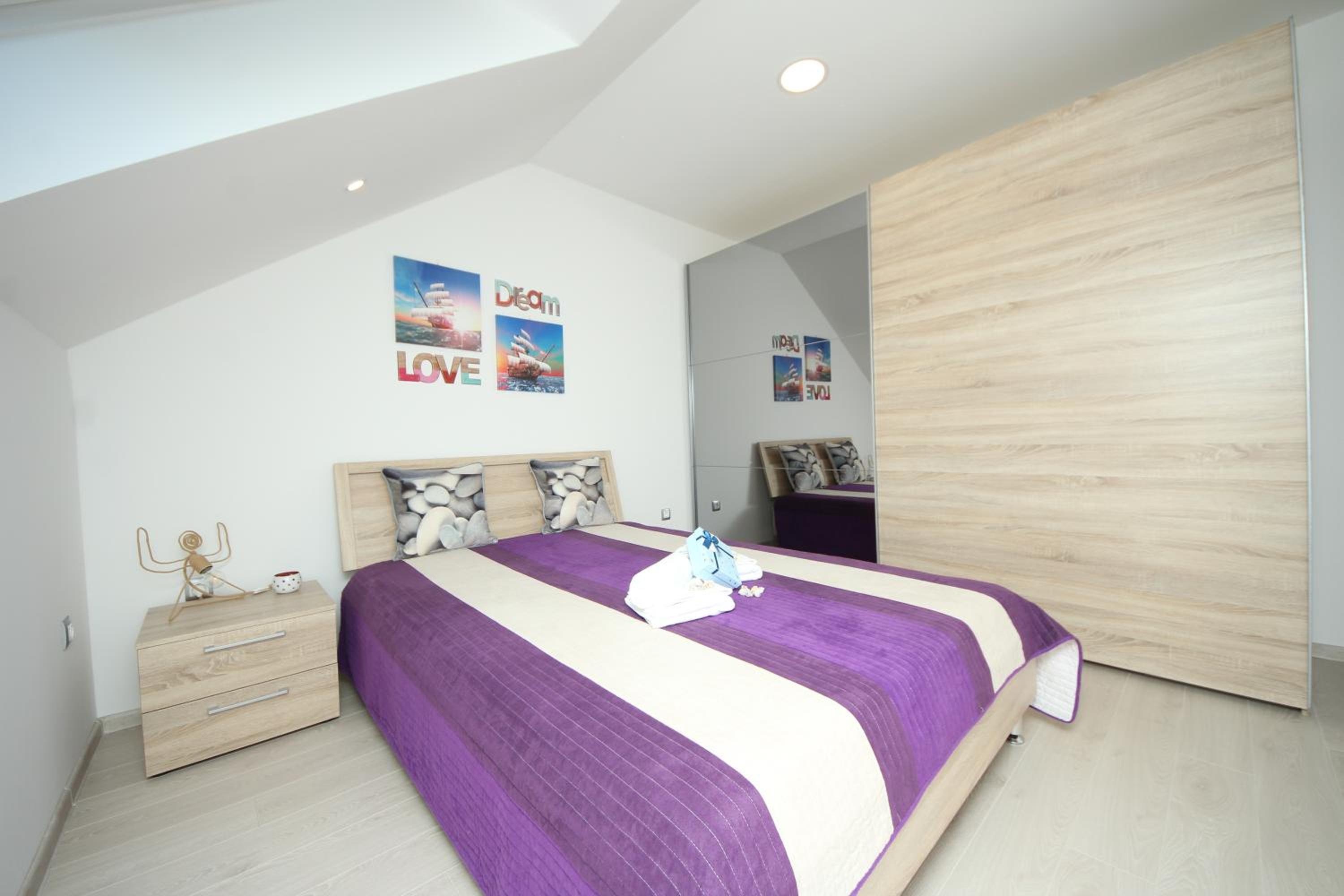 Apartment STARI LISAC