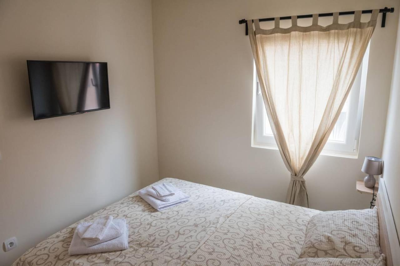 " Tiamat " apartmani