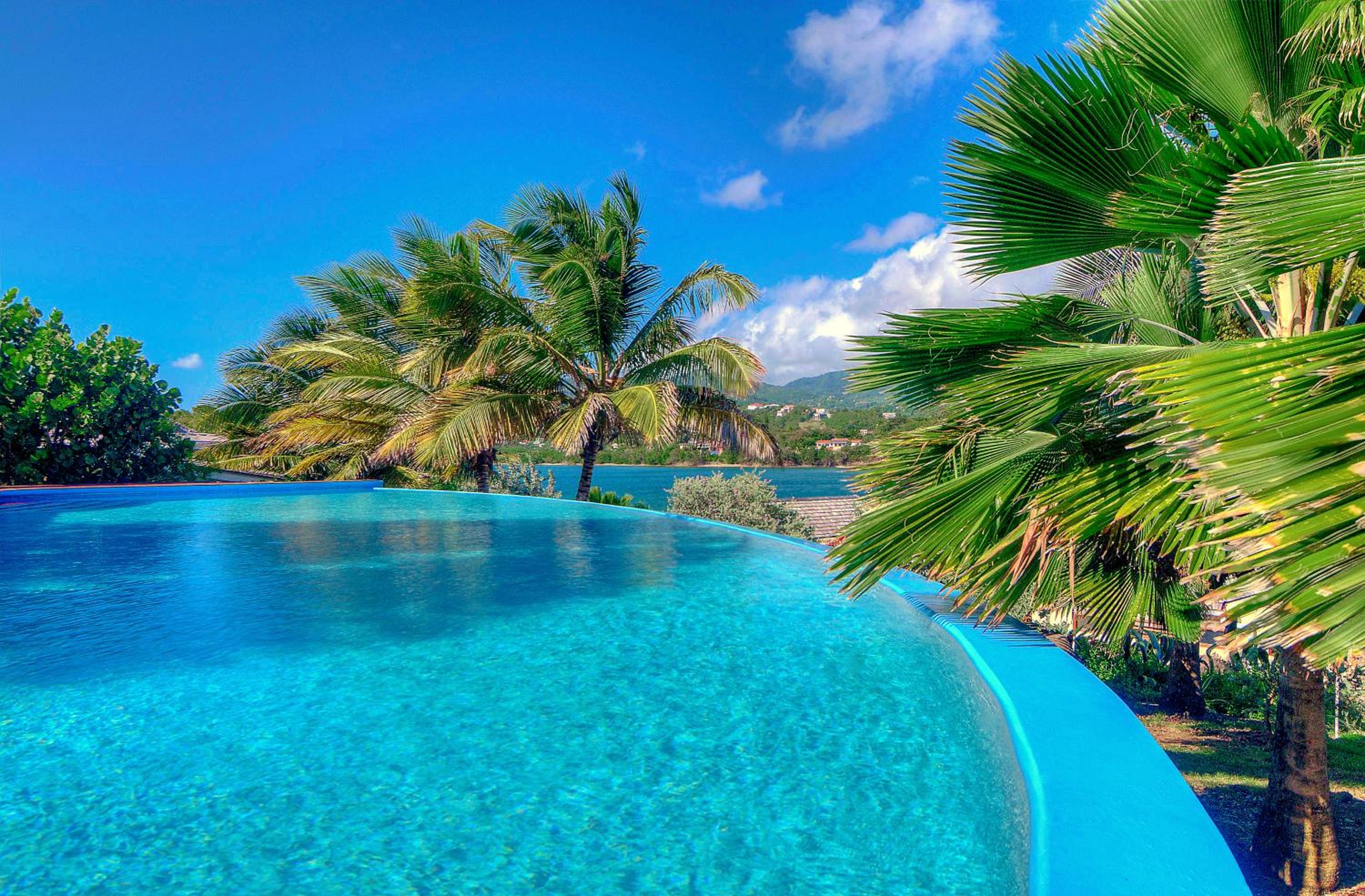 Cocoa Cove Resort